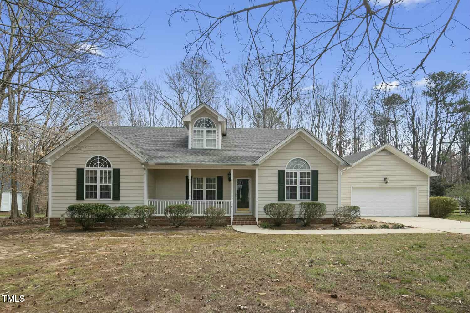 1013 Minnie Drive Property Photo