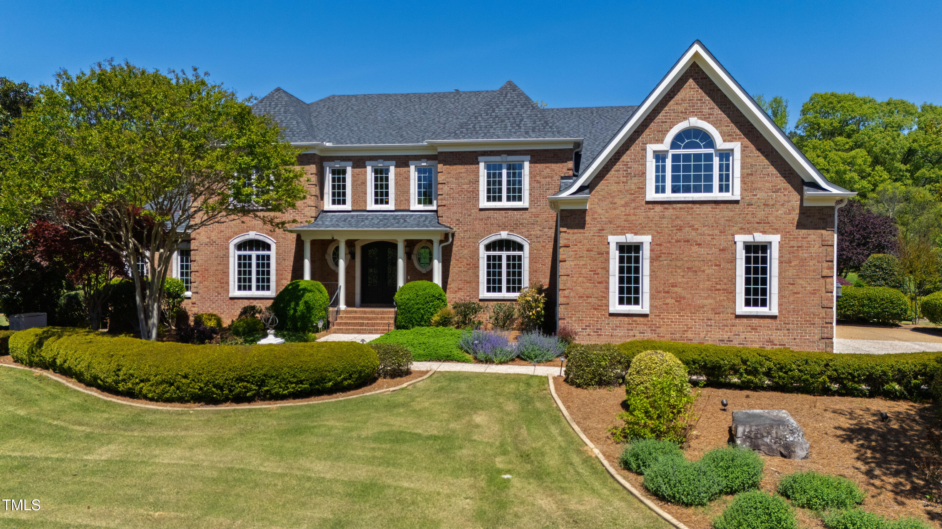 212 Whirlaway Lane Property Photo