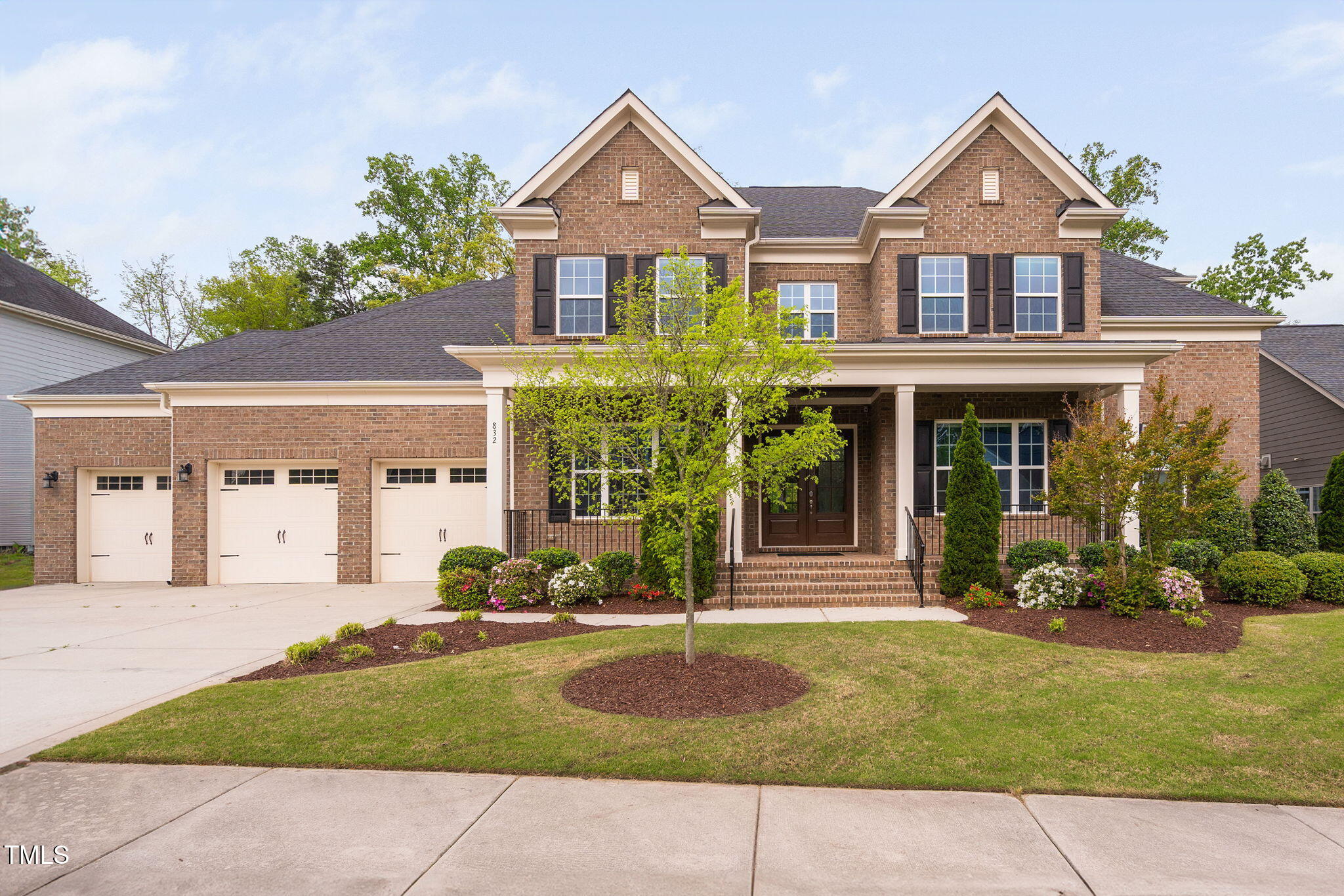 832 Mountain Vista Lane Property Photo