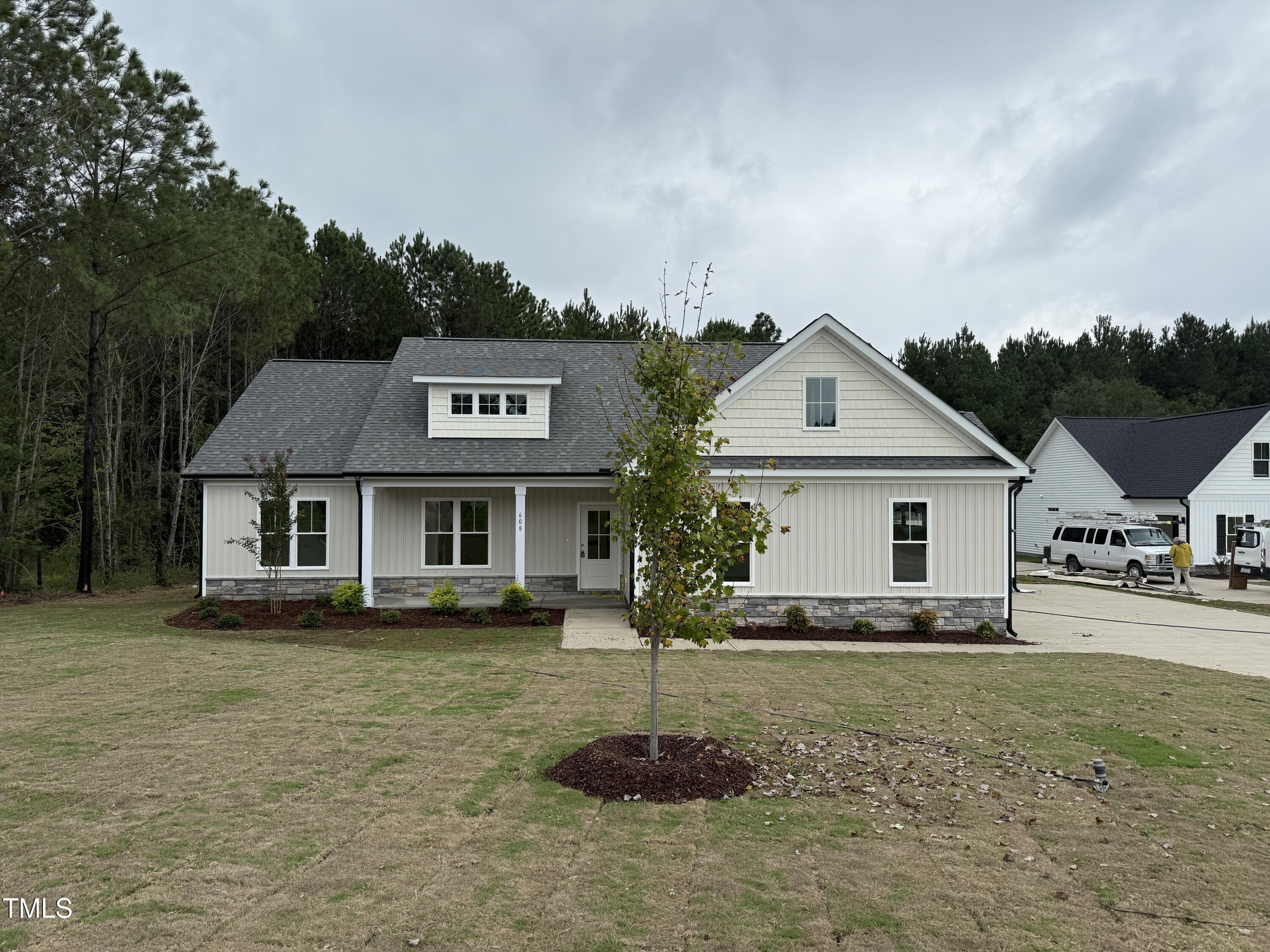 608 Tuscany Circle Property Photo 1