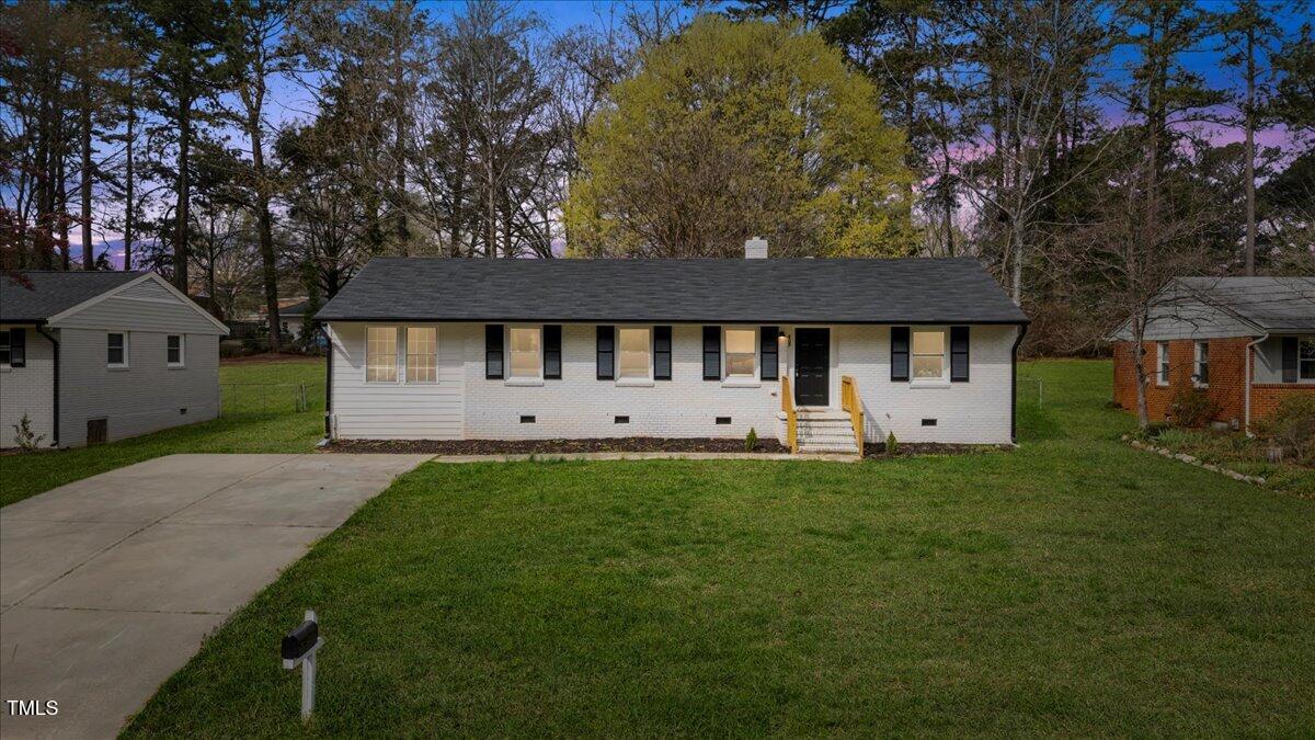 409 Avery Street Property Photo 1