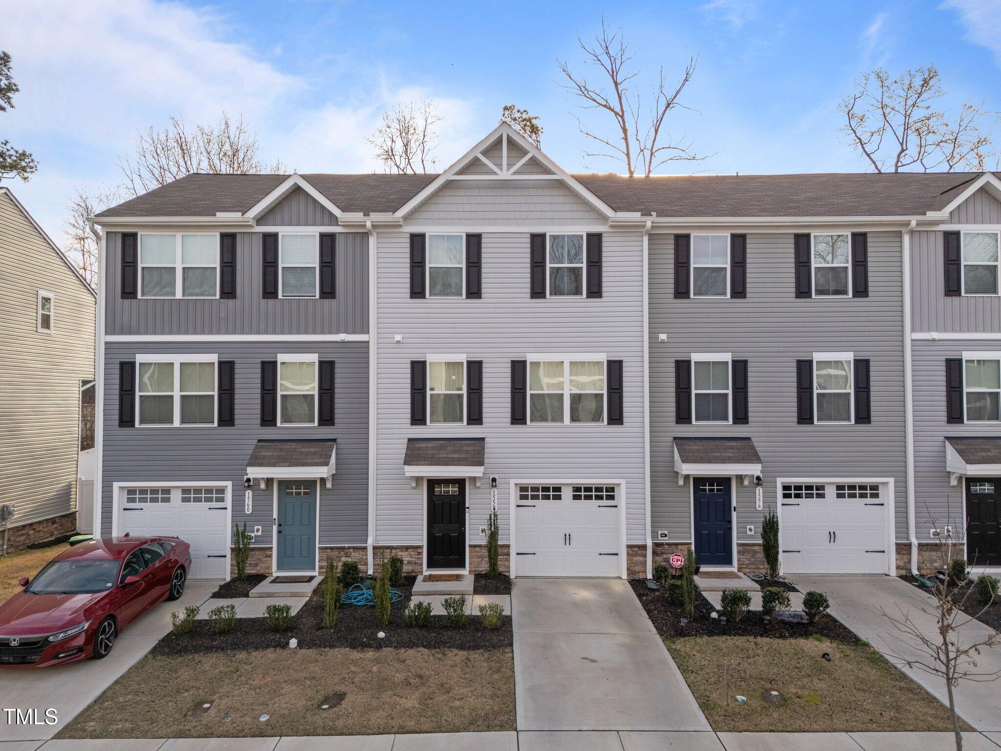 1558 Indigo Creek Drive Property Photo