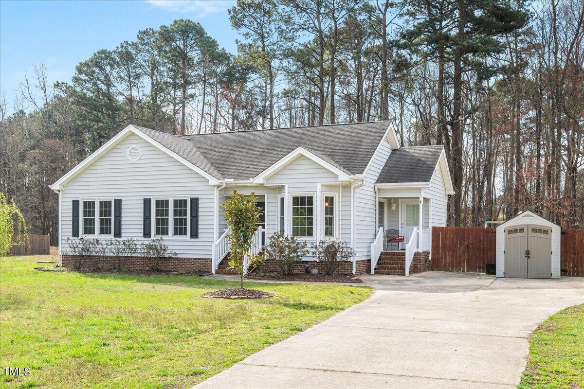 236 Bowling Farm Court Property Photo