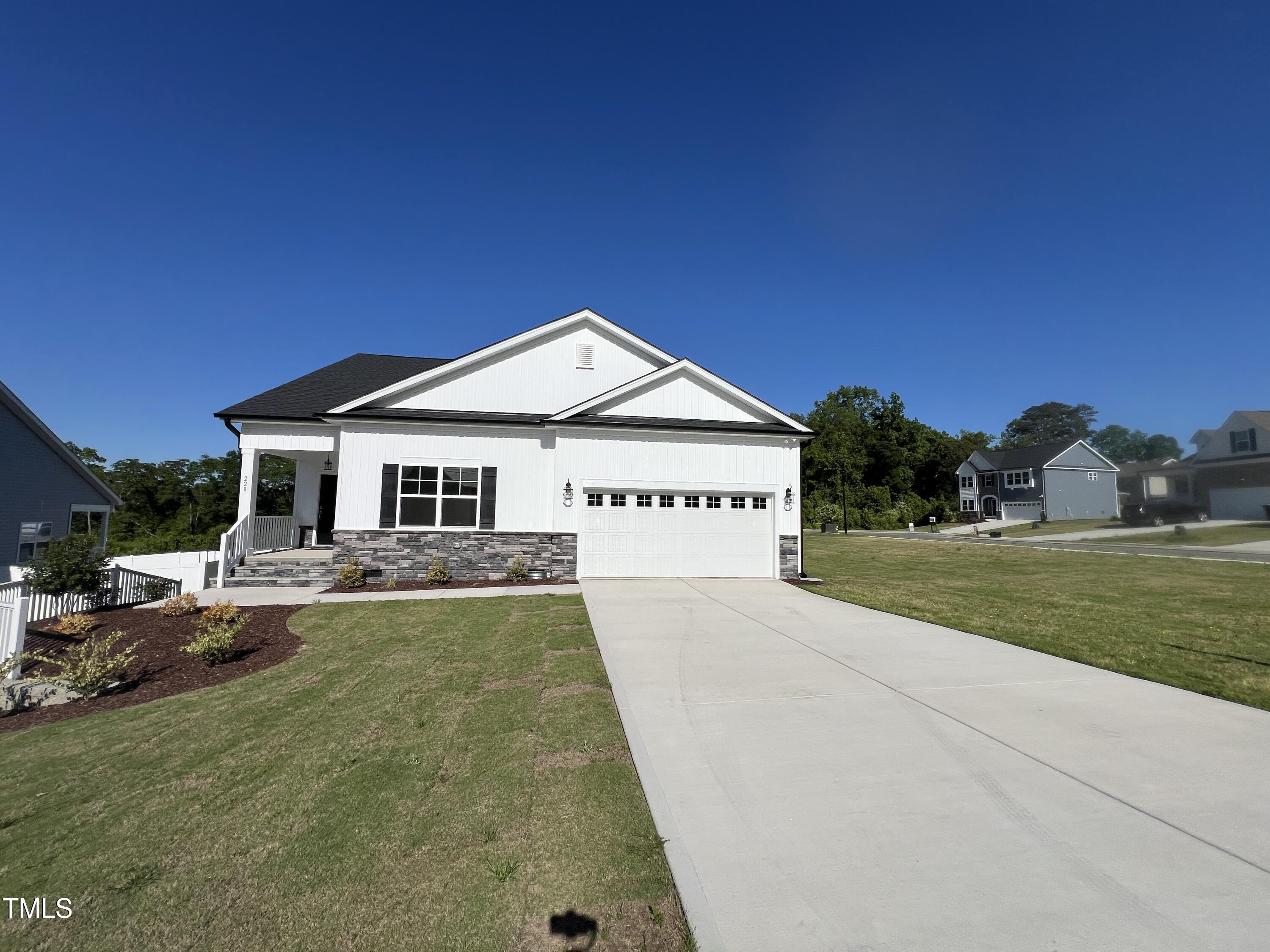 228 Pecan Valley Way Property Photo