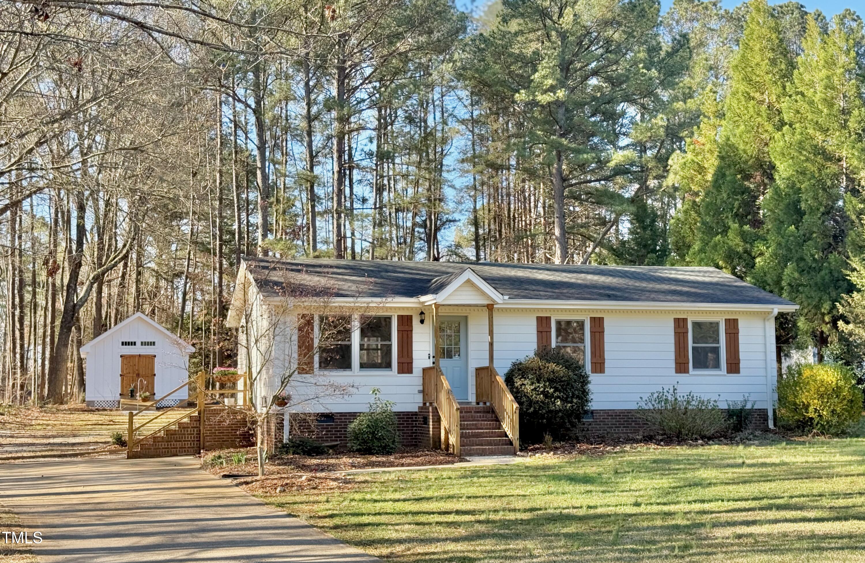 2624 Brad Court Property Photo