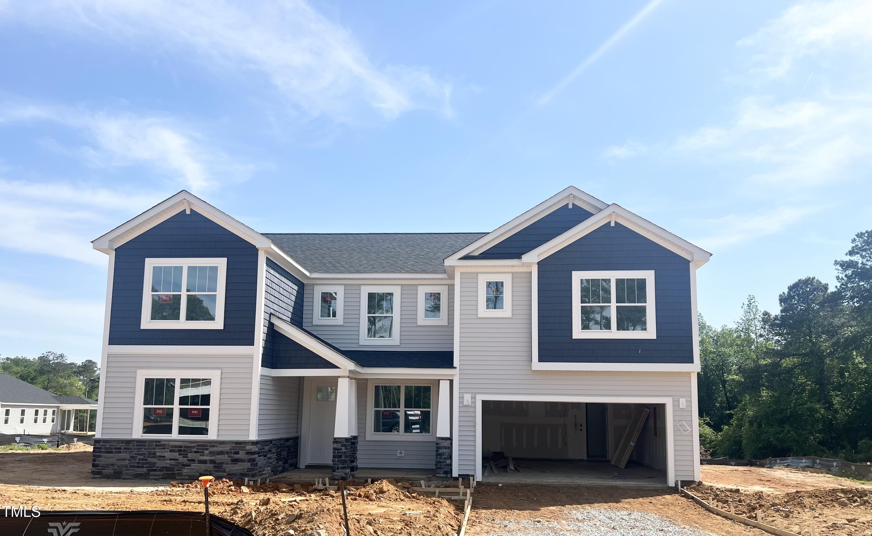 245 Golfview Avenue Property Photo
