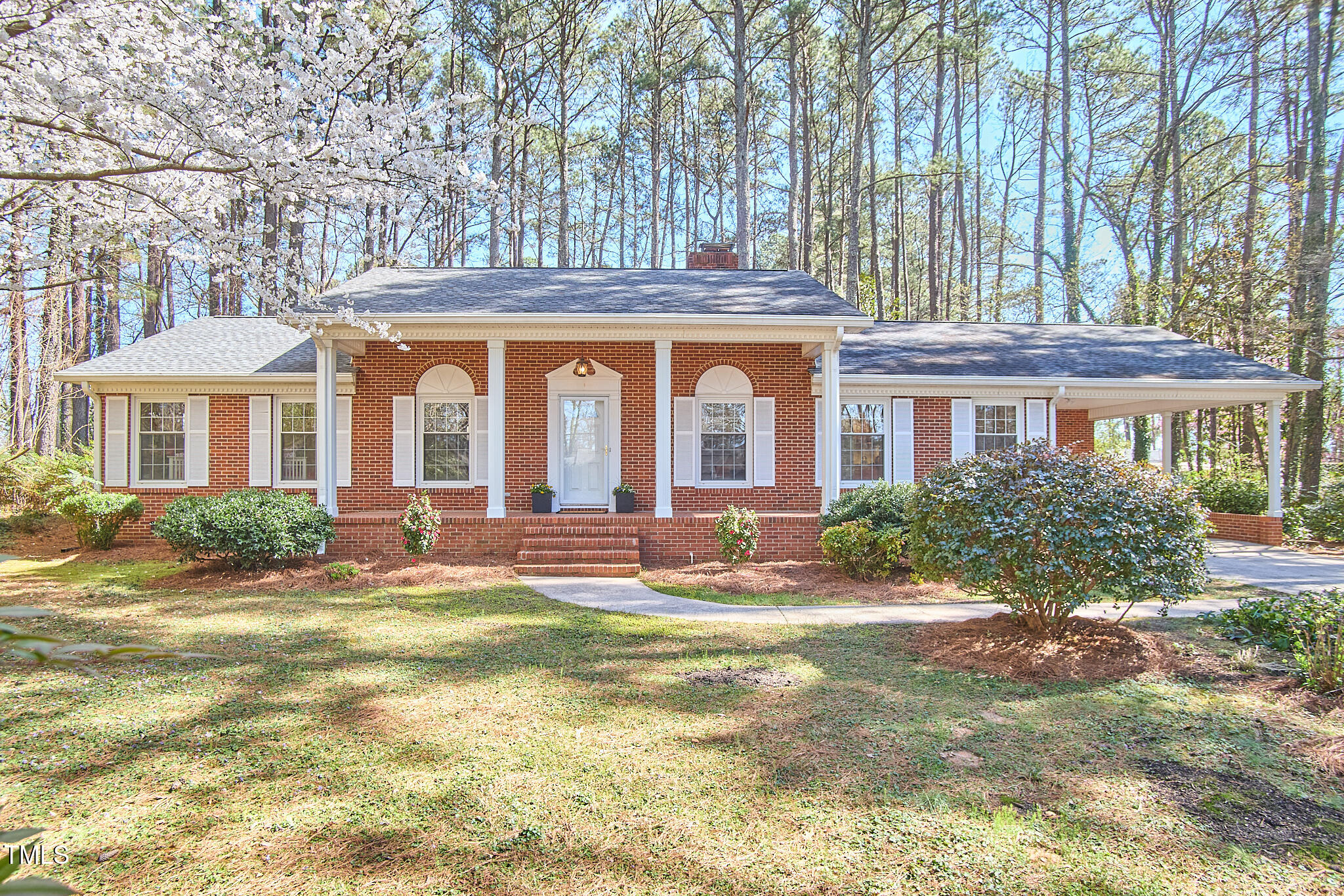 3613 Hope Valley Road Property Photo