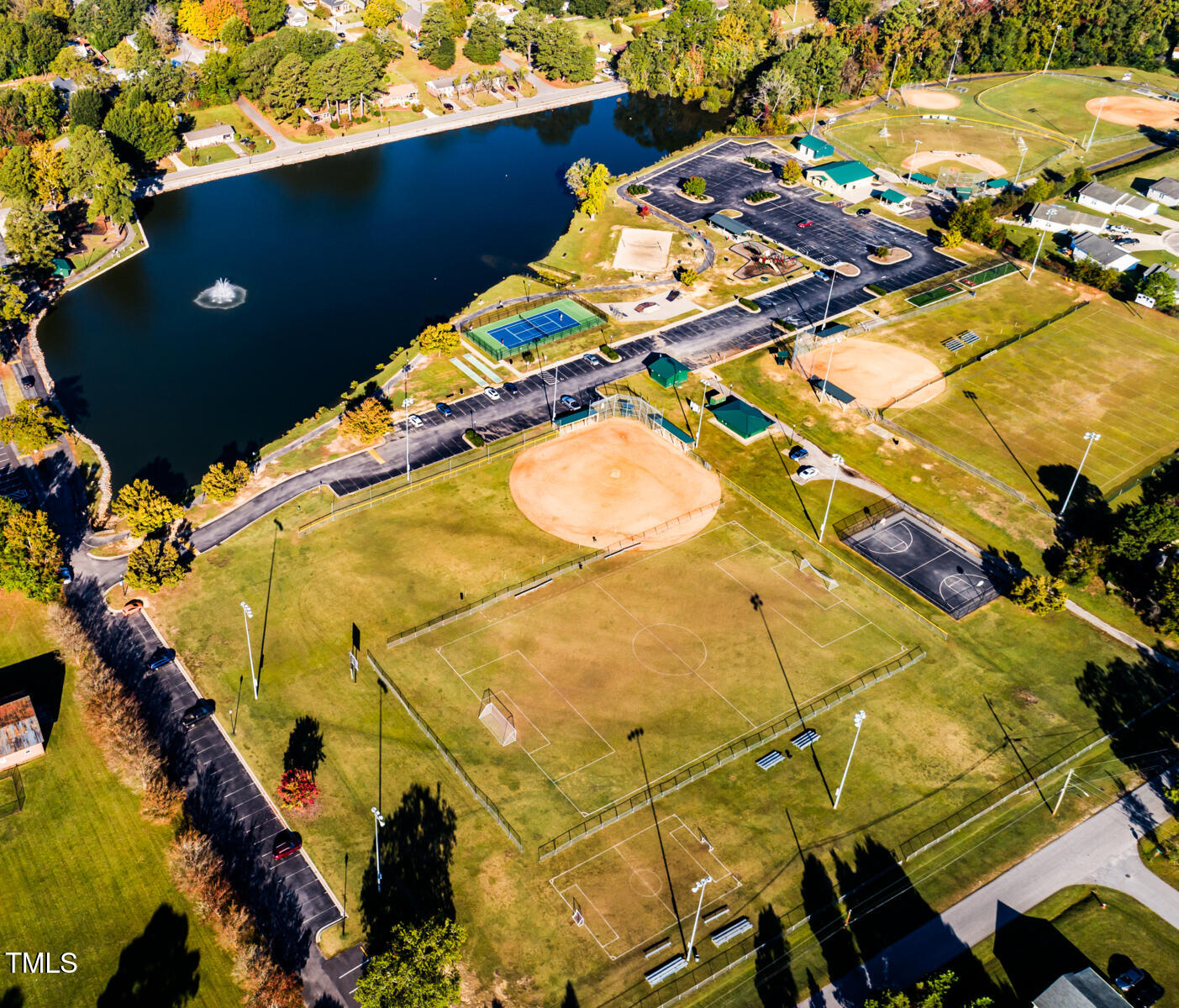 21 Silver Pine Drive Property Photo 50