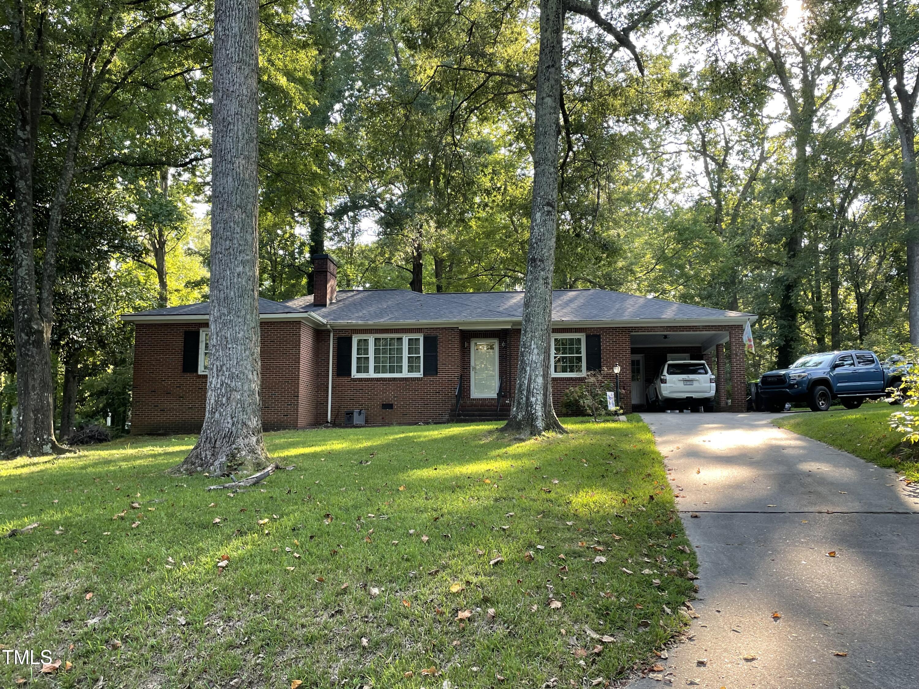 321 Willowood Drive Property Photo