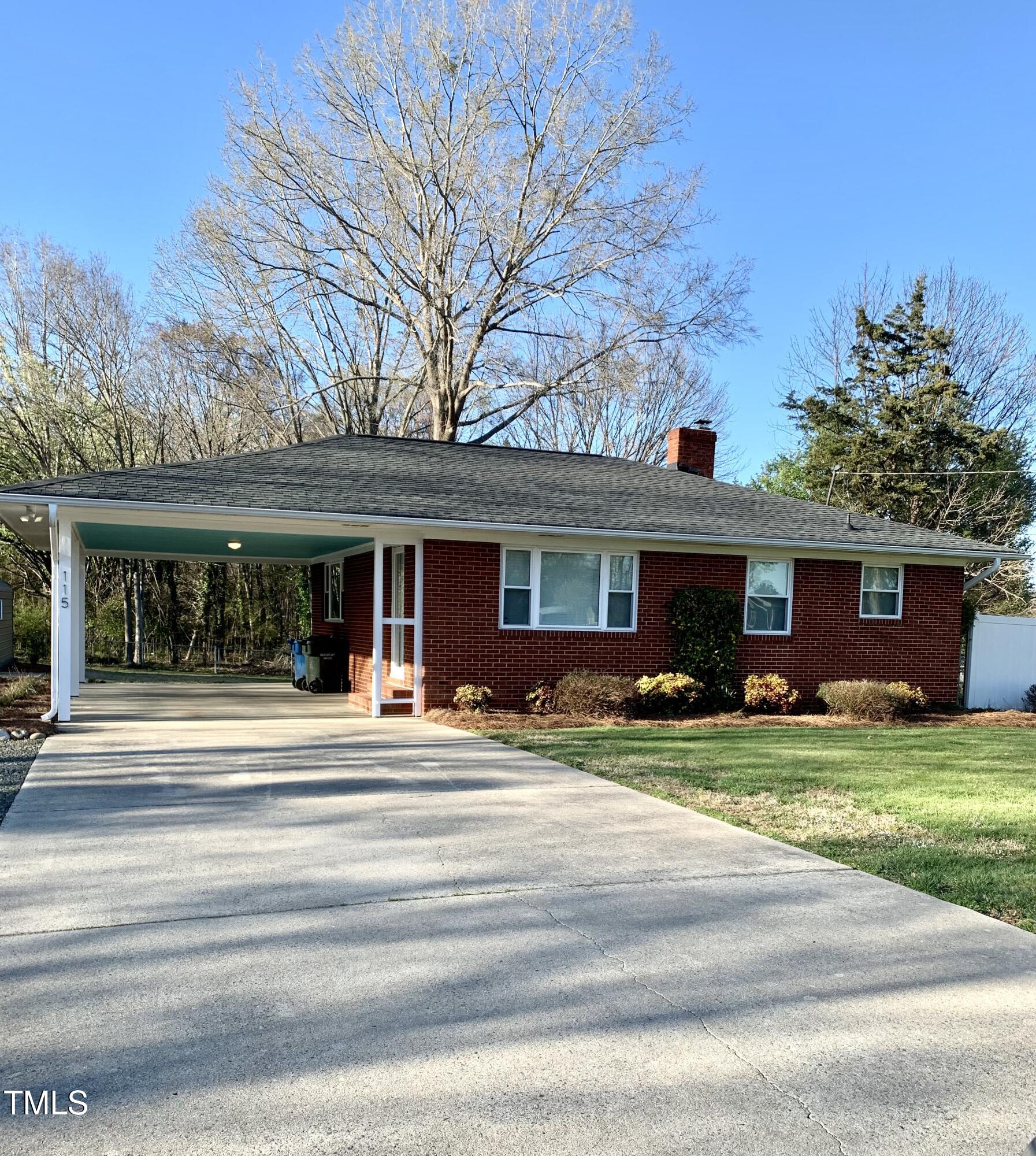 115 Omega Road Property Photo