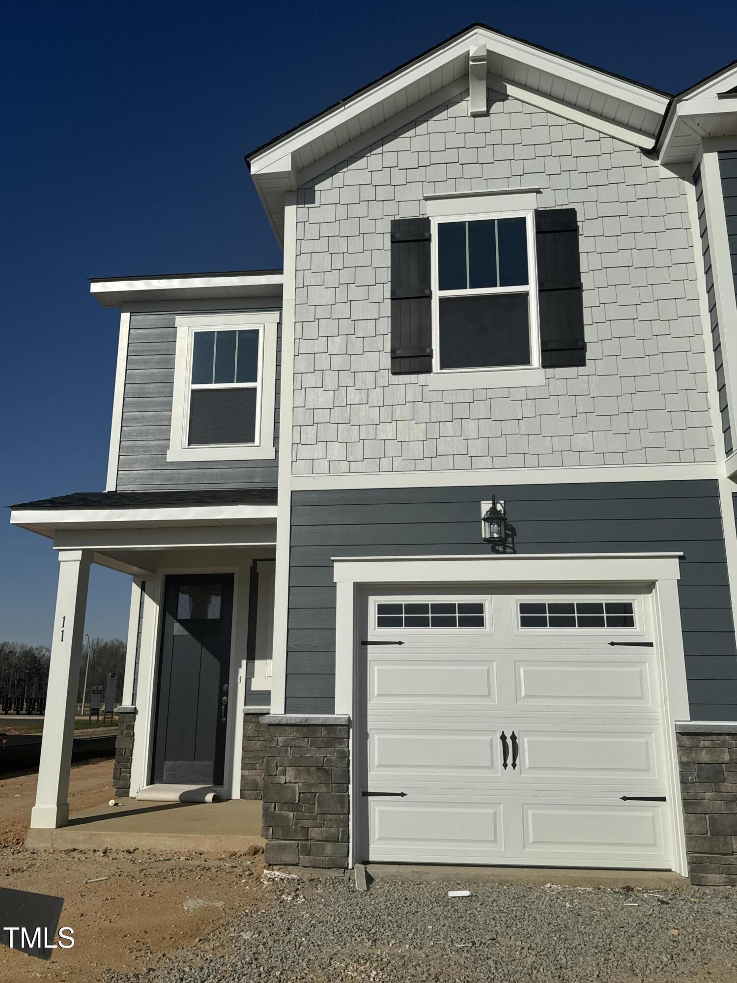 11 Silver Pne Drive Property Photo