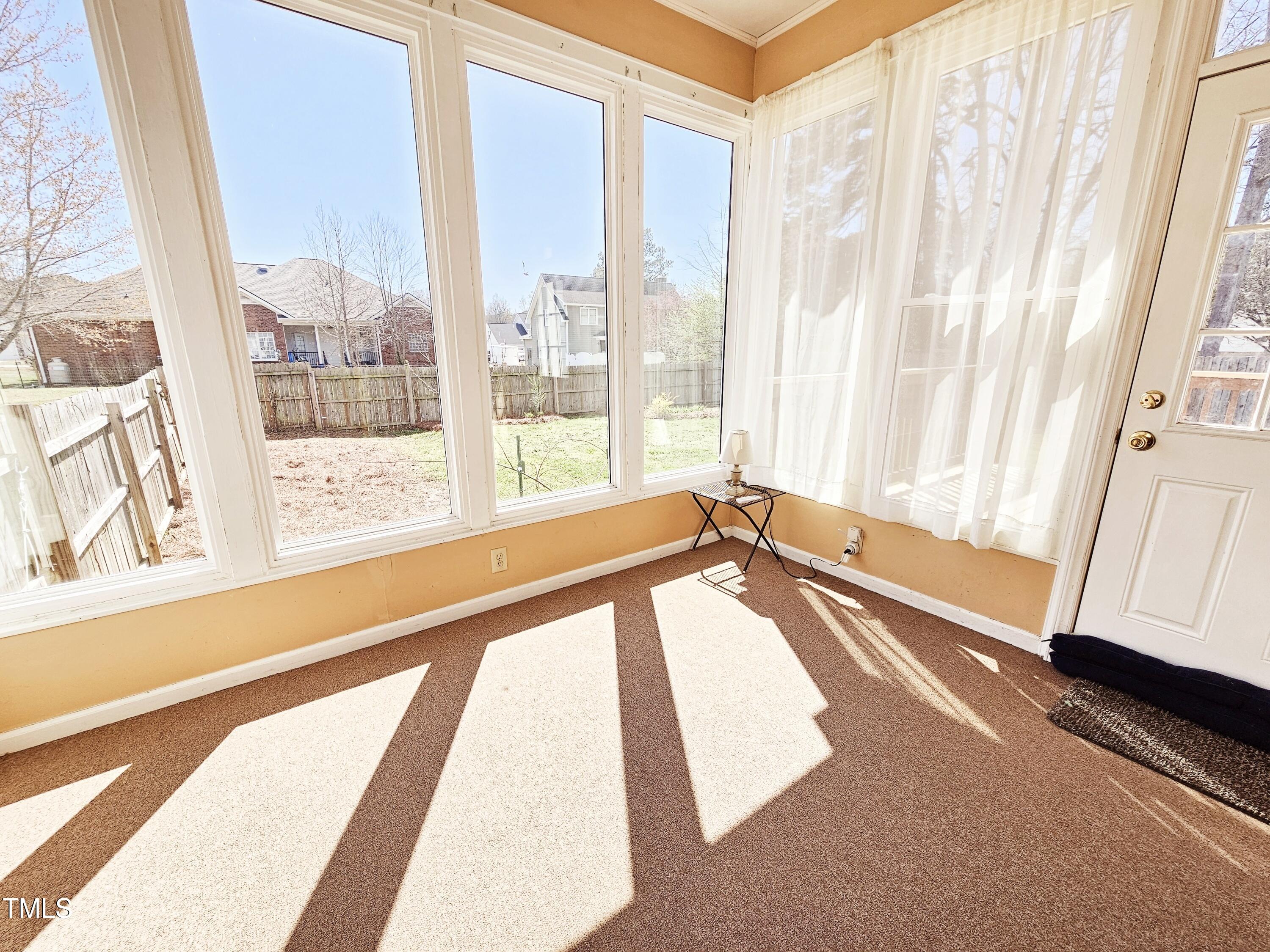 117 Woodcroft Drive Drive Property Photo 4