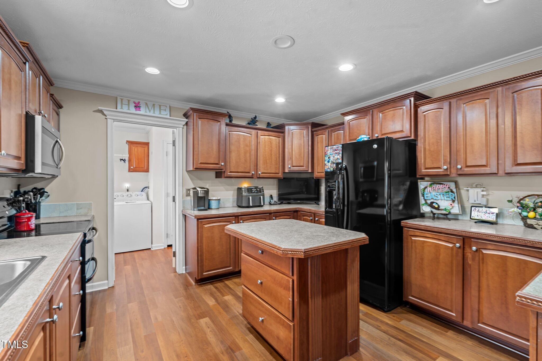 4194 Abattoir Road Property Photo 14