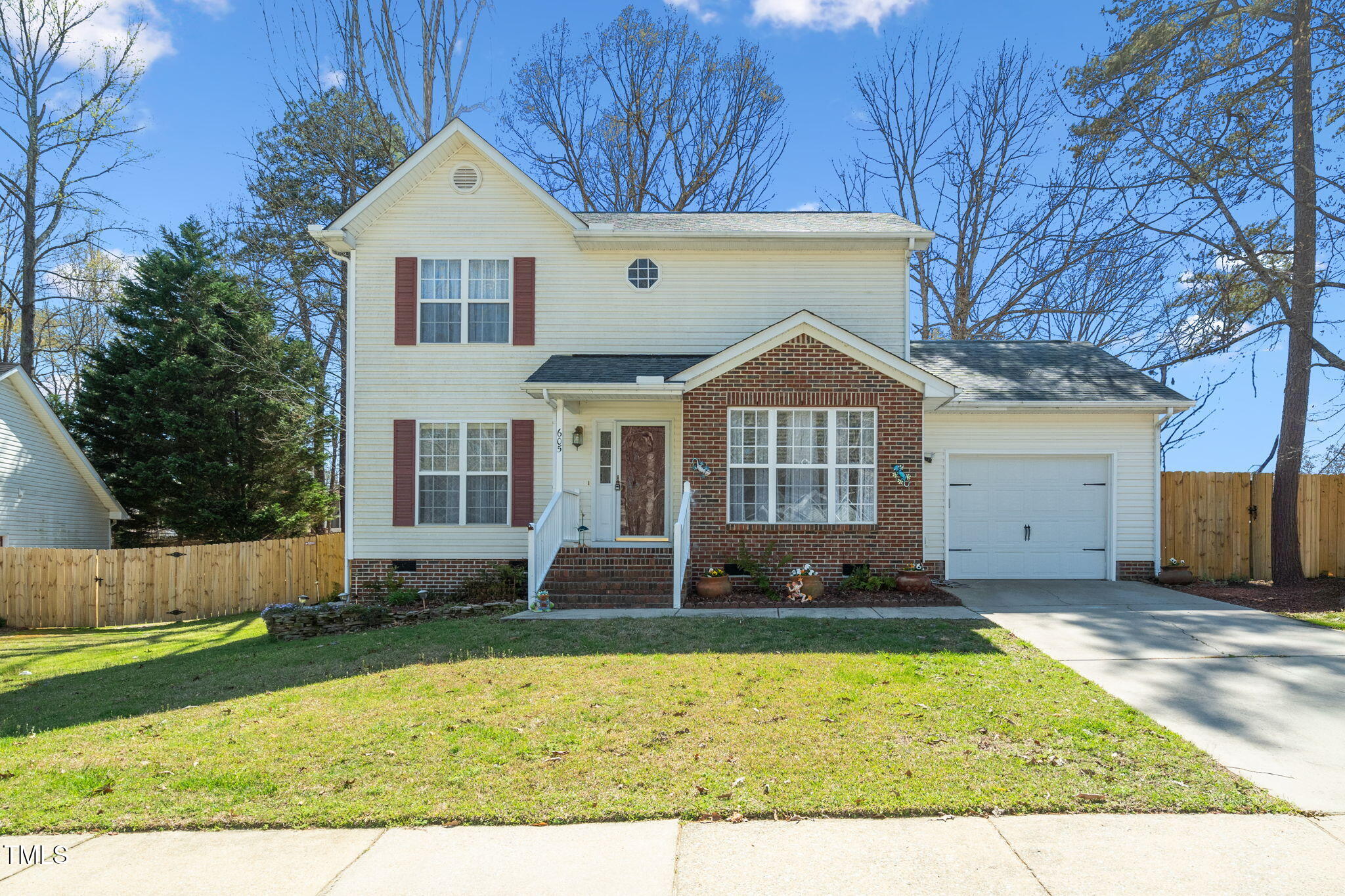 605 Wyndham Drive Property Photo