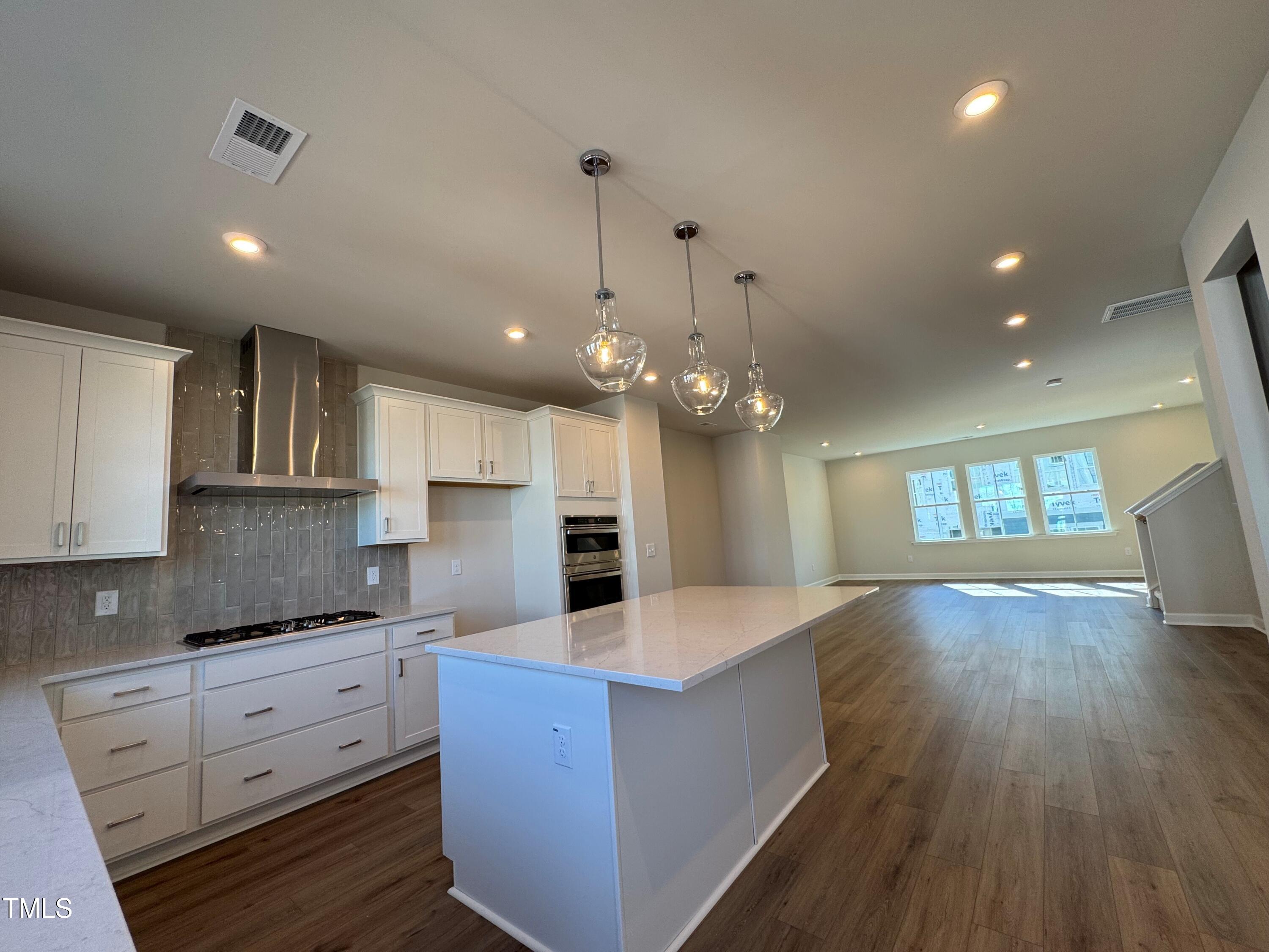 802 Hillfarm Drive Property Photo 1