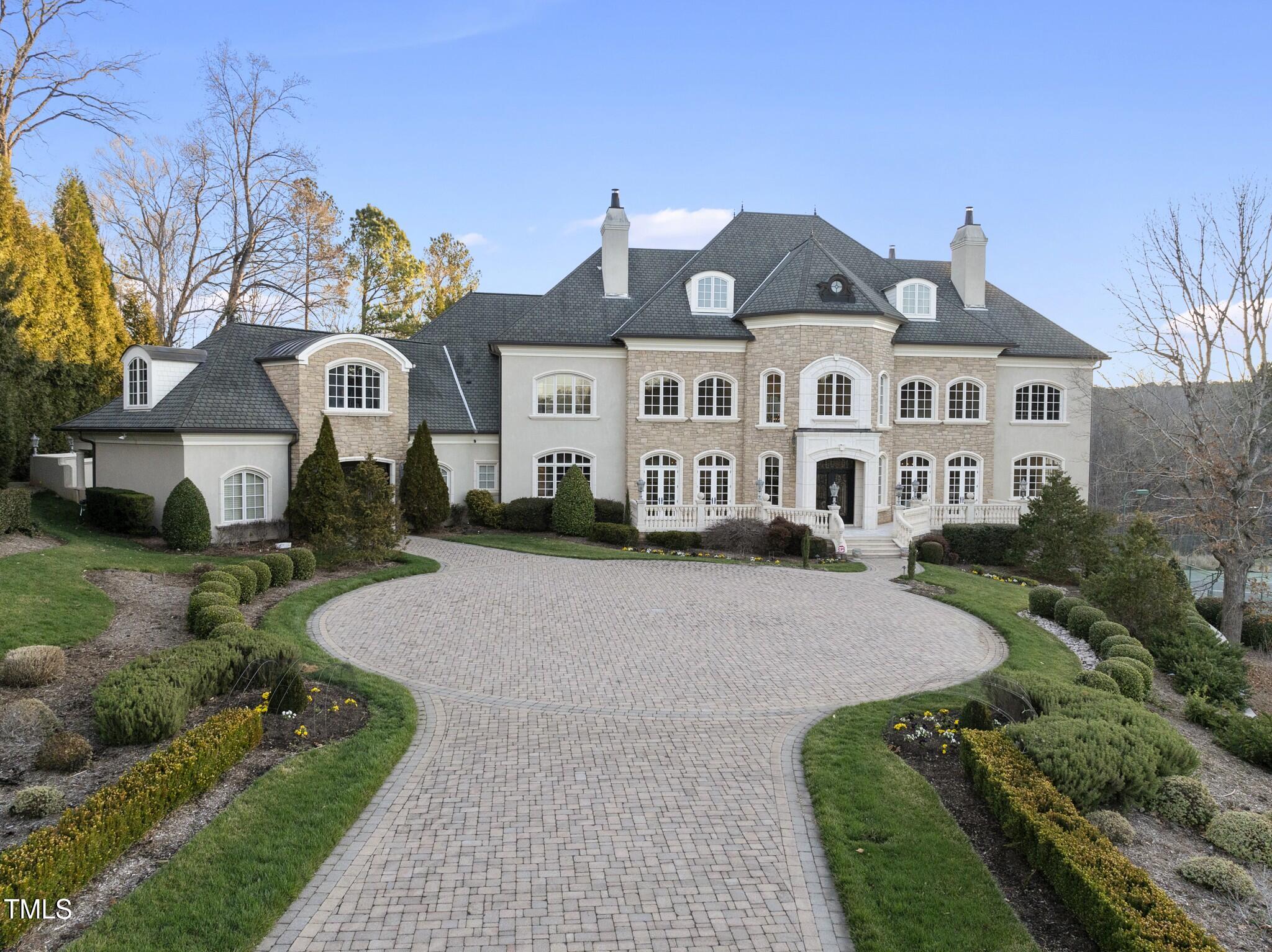 1404 Barony Lake Way Property Photo