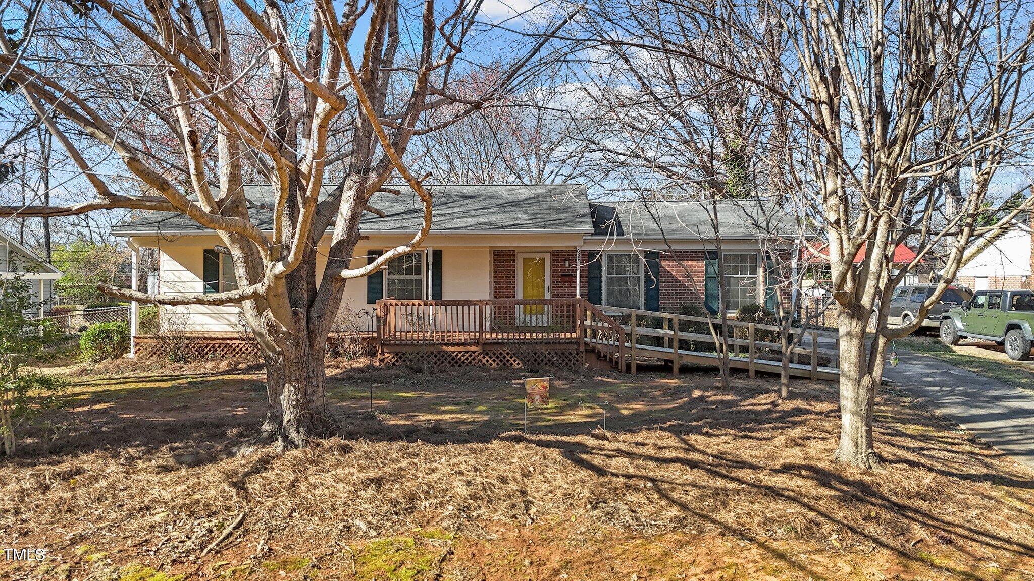 639 Woodhaven Drive Property Photo