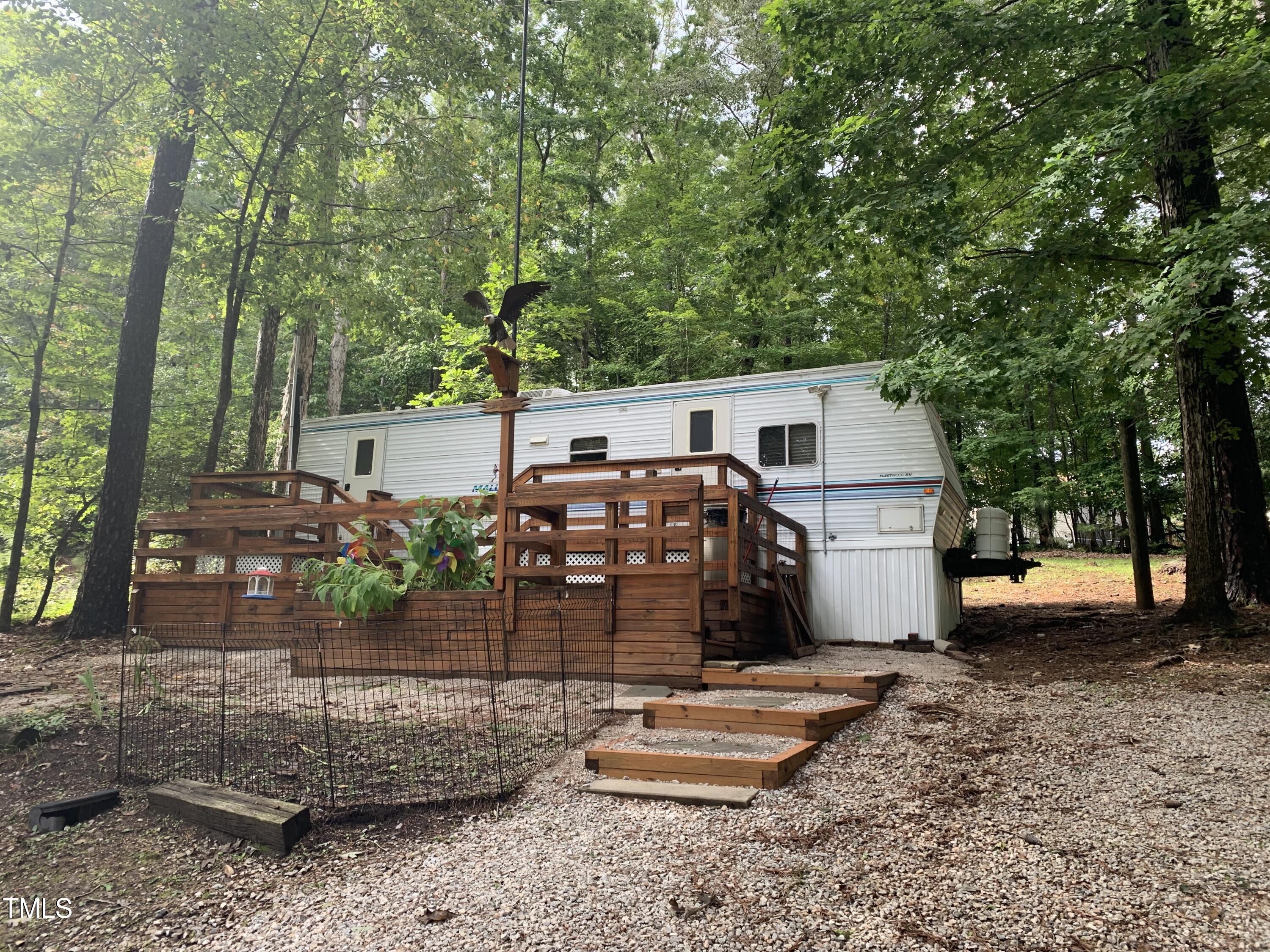 126 Eagle Dr Drive Property Photo