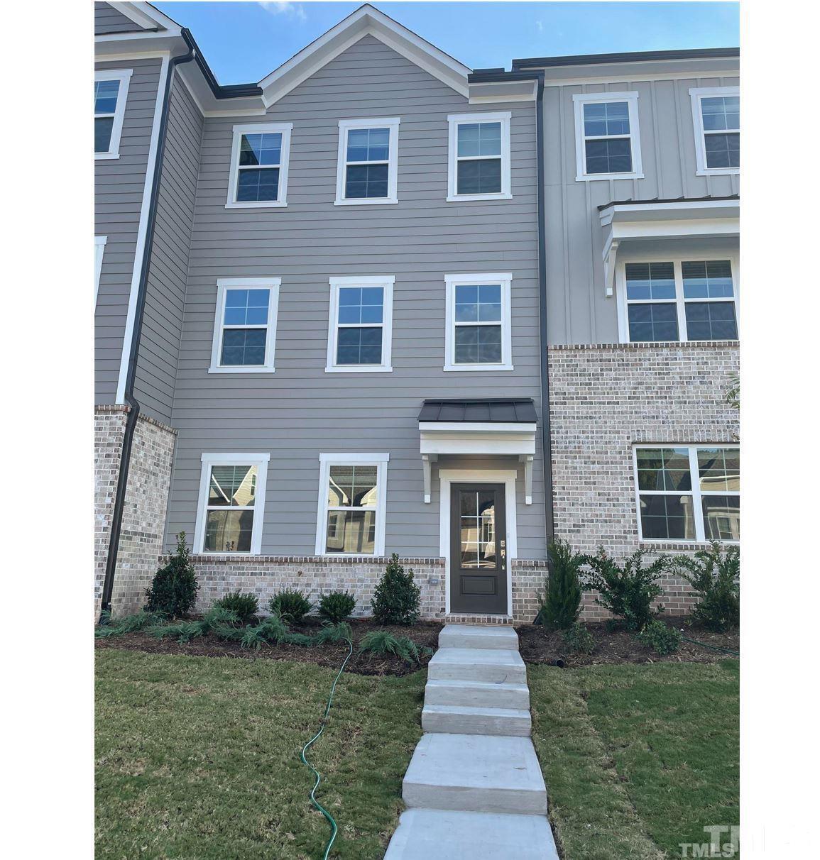 154 Mazarin Lane Property Photo