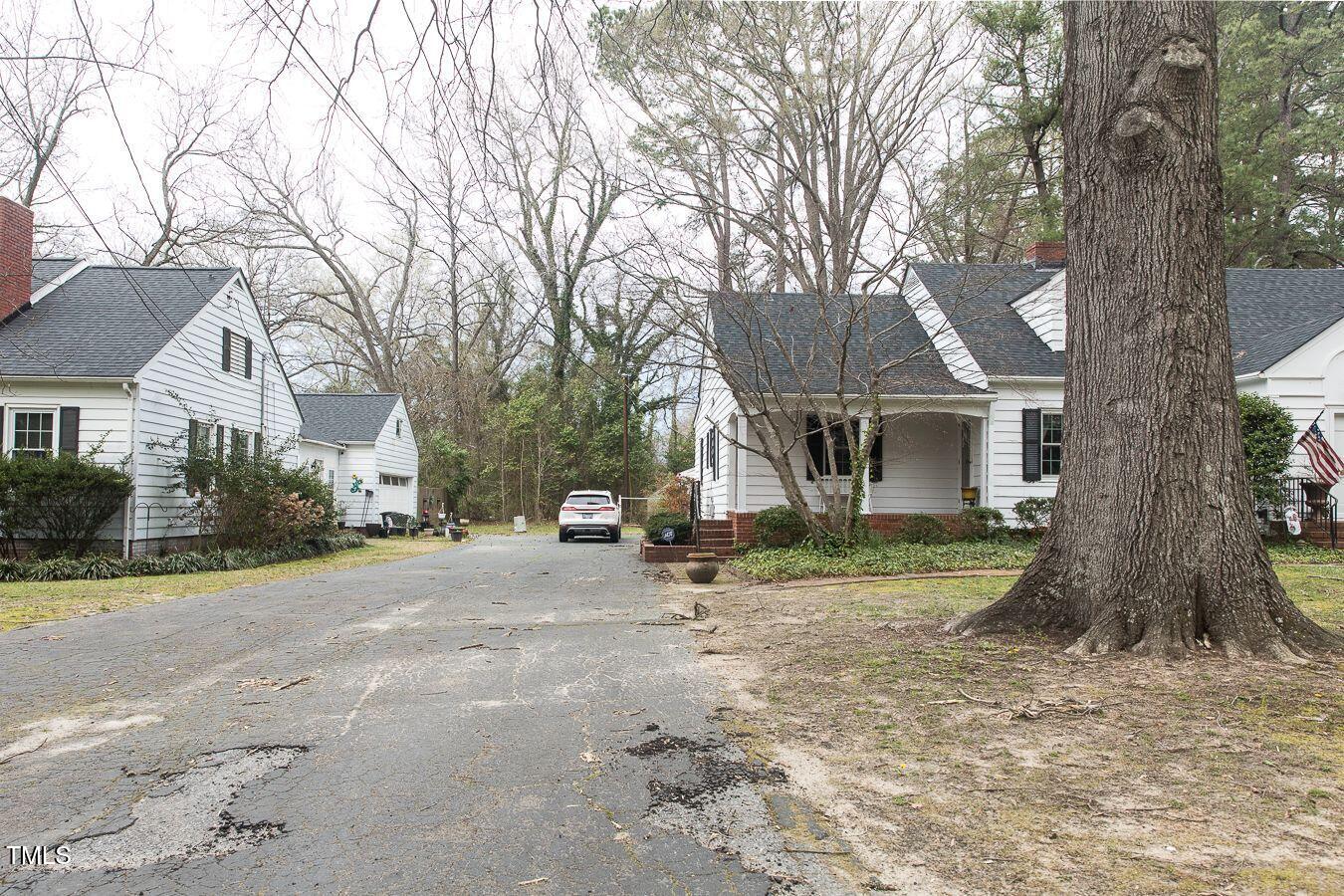 105 John Street Property Photo 5