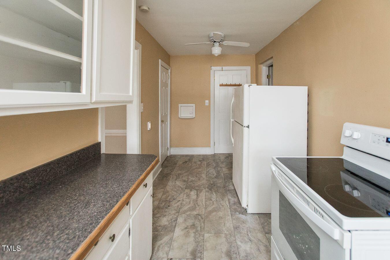105 John Street Property Photo 45