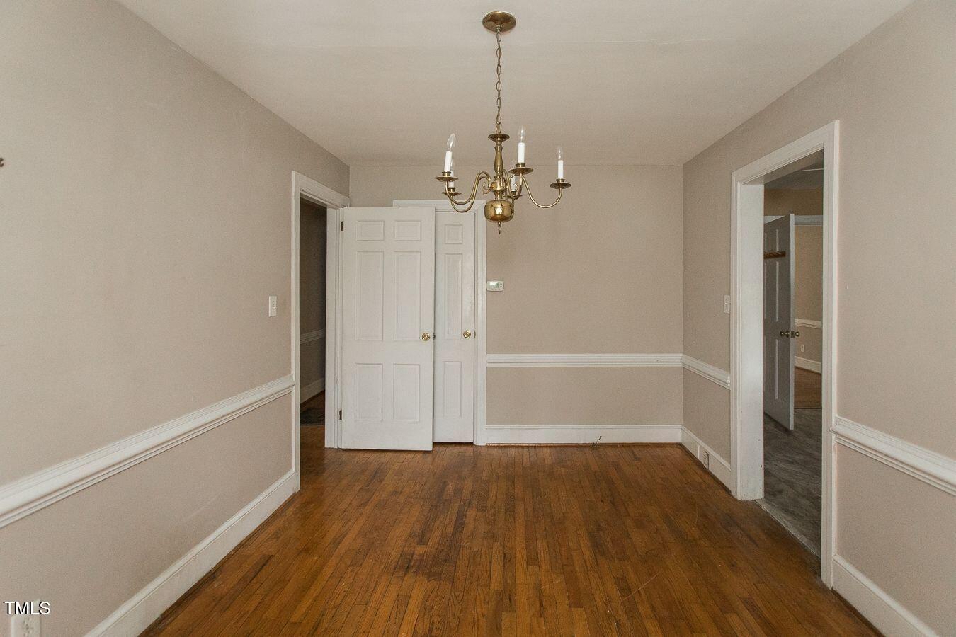 105 John Street Property Photo 48
