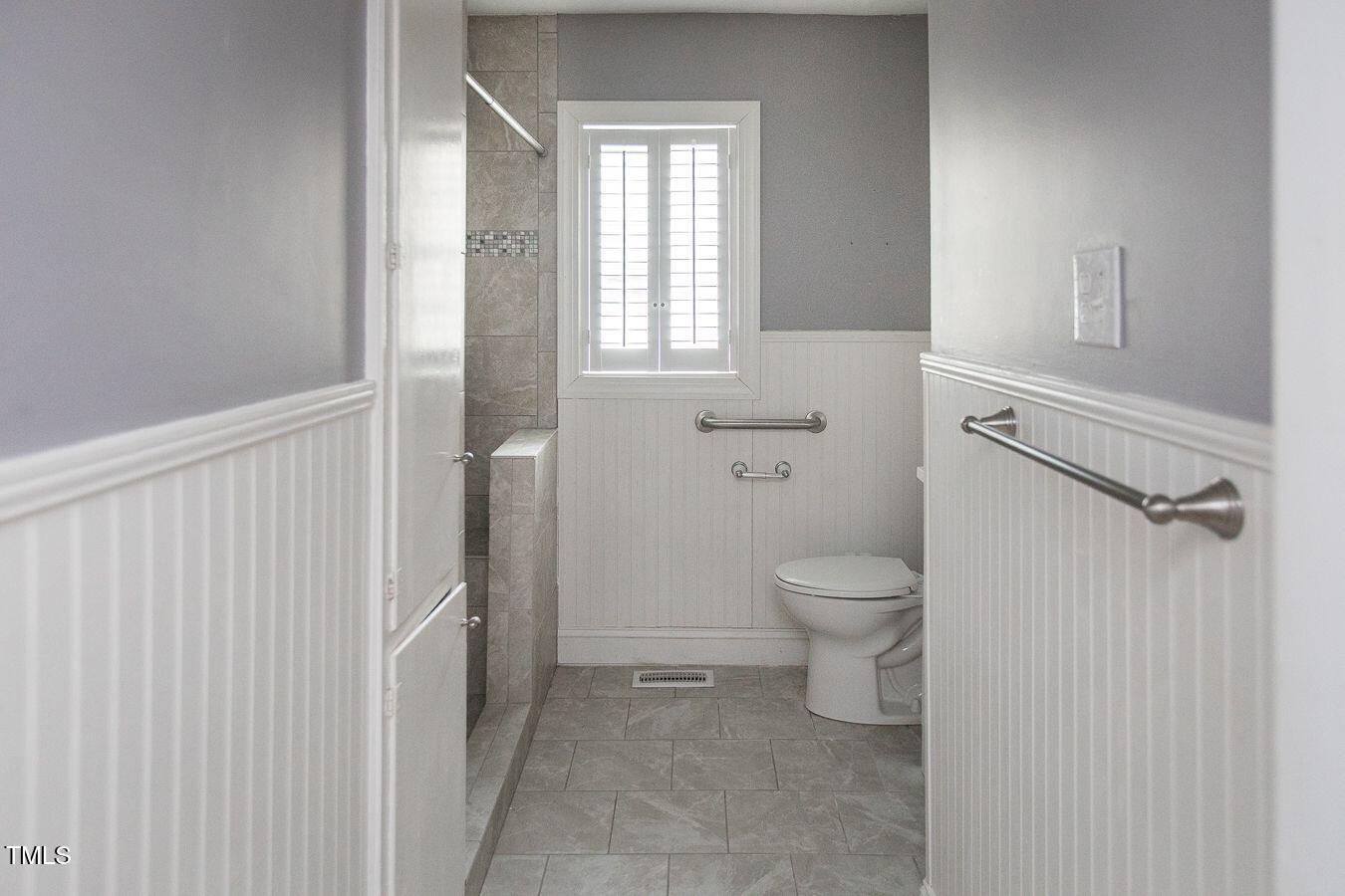 105 John Street Property Photo 51