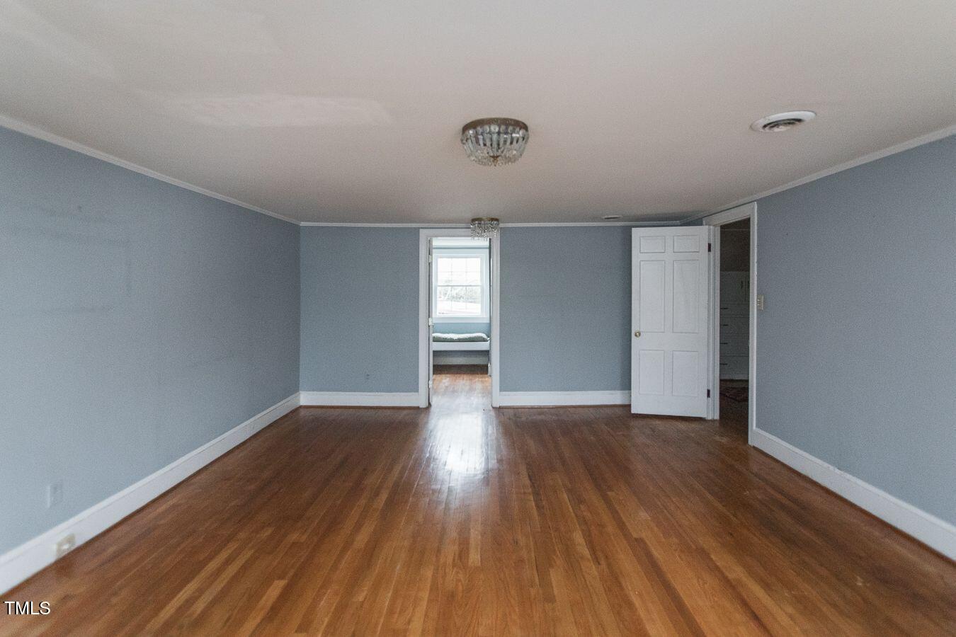 105 John Street Property Photo 58