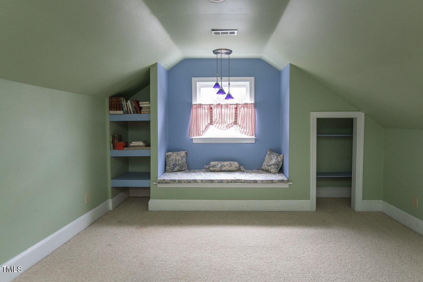 105 John Street Property Photo 63