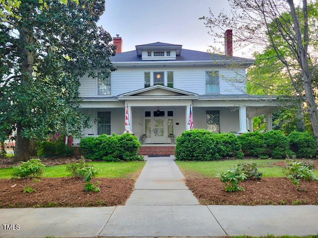 309 College Street Property Photo