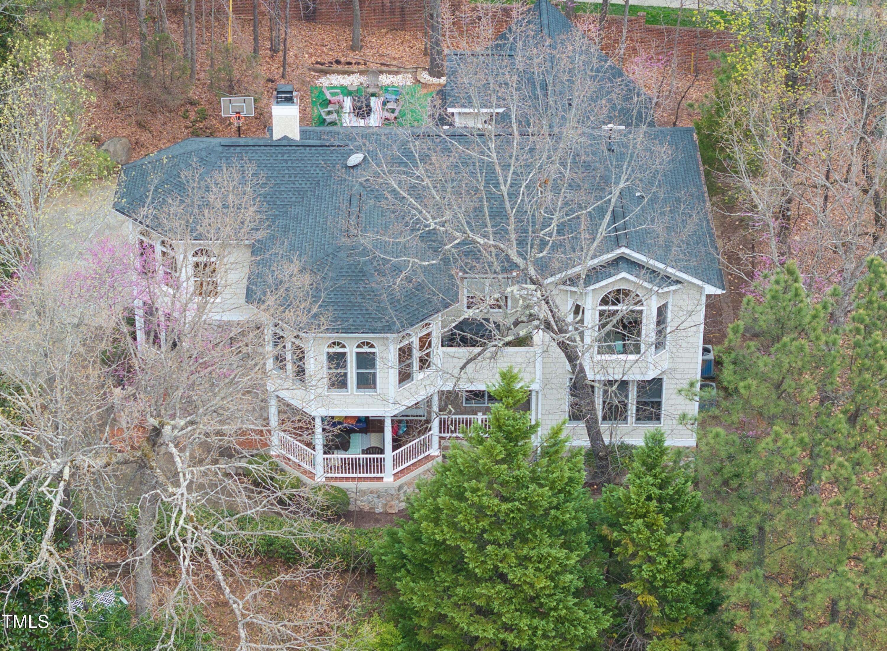 104 Sierra Drive Property Photo