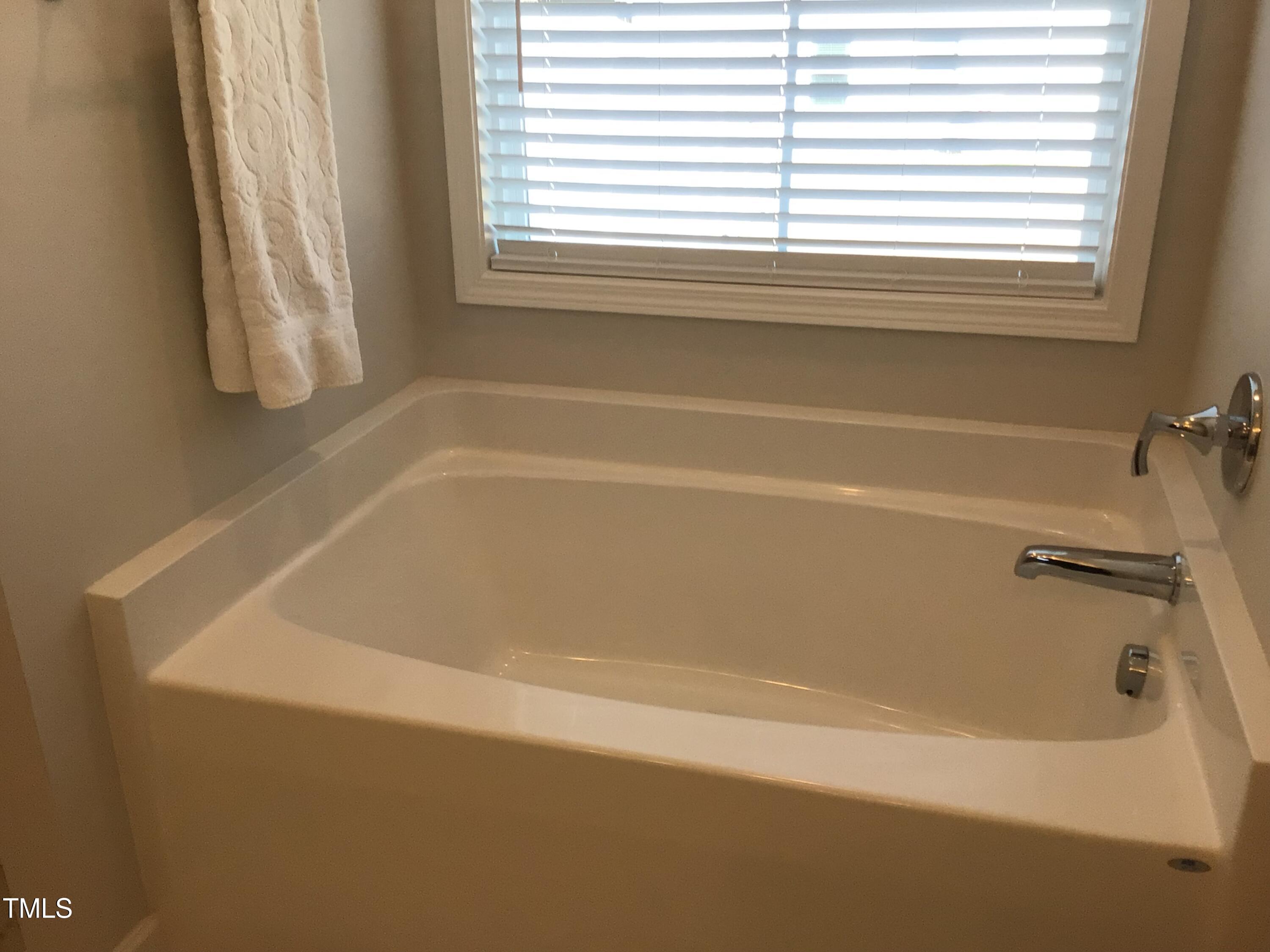 149 Steep Rock Drive Property Photo 15