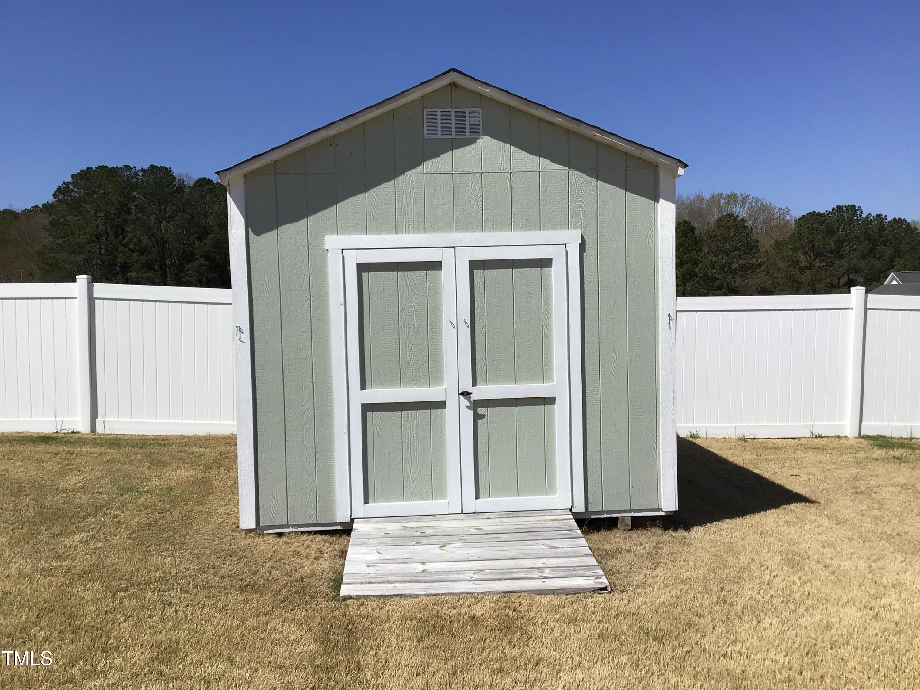 149 Steep Rock Drive Property Photo 37