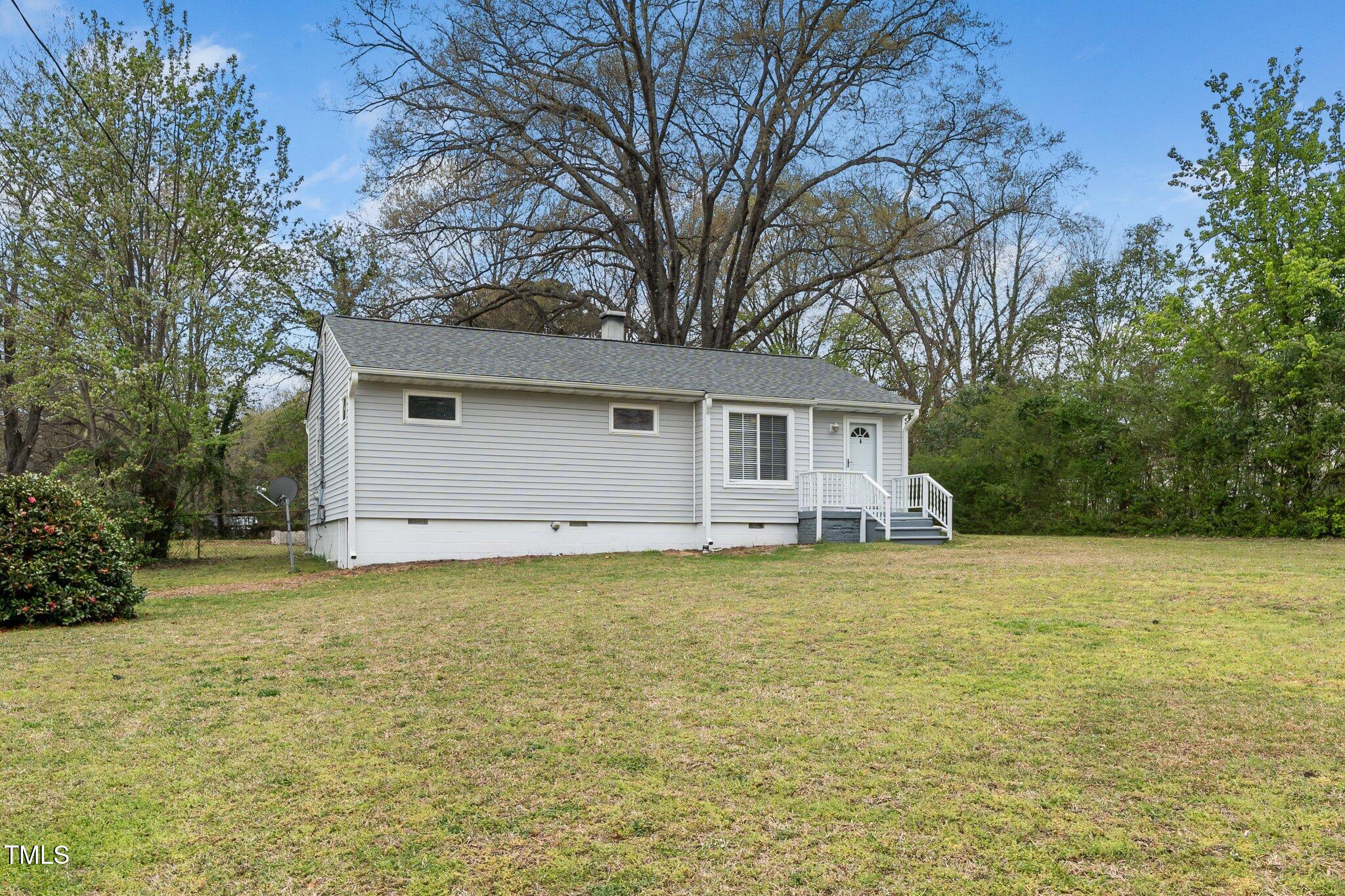 Real Estate Main Image