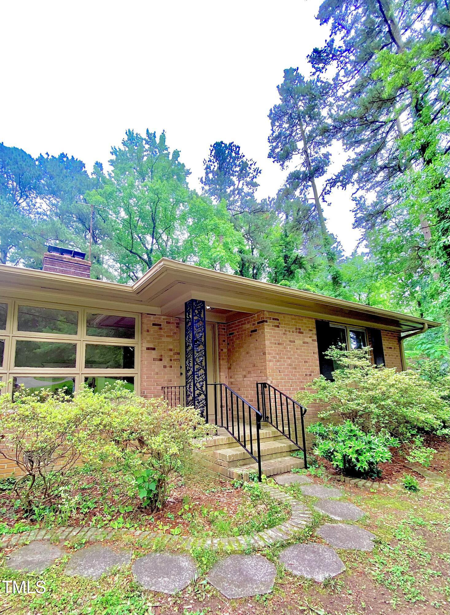 1115 Park Avenue Property Photo 1