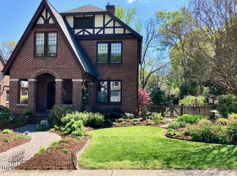 1009 W Markham Avenue Property Photo