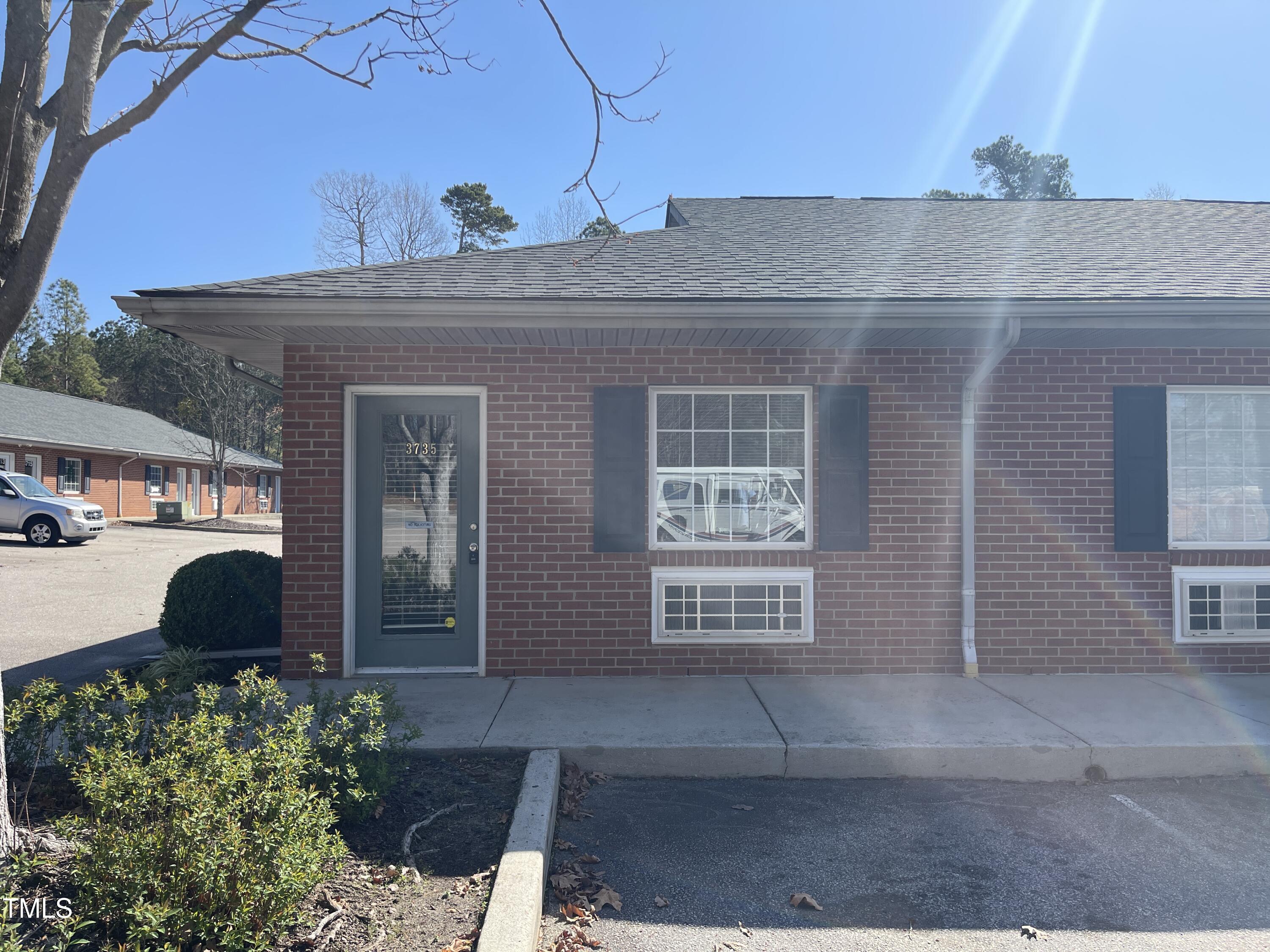 3735 Junction Boulevard Property Photo