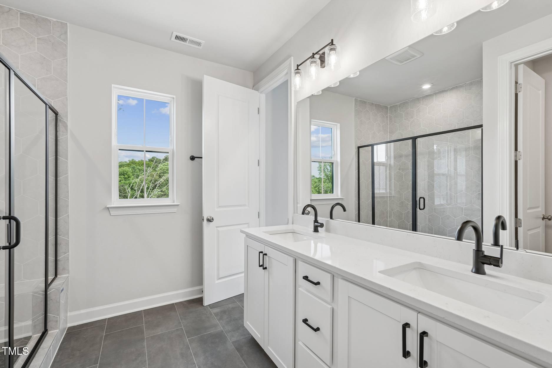 4706 Cypress Tree Lane Property Photo 13