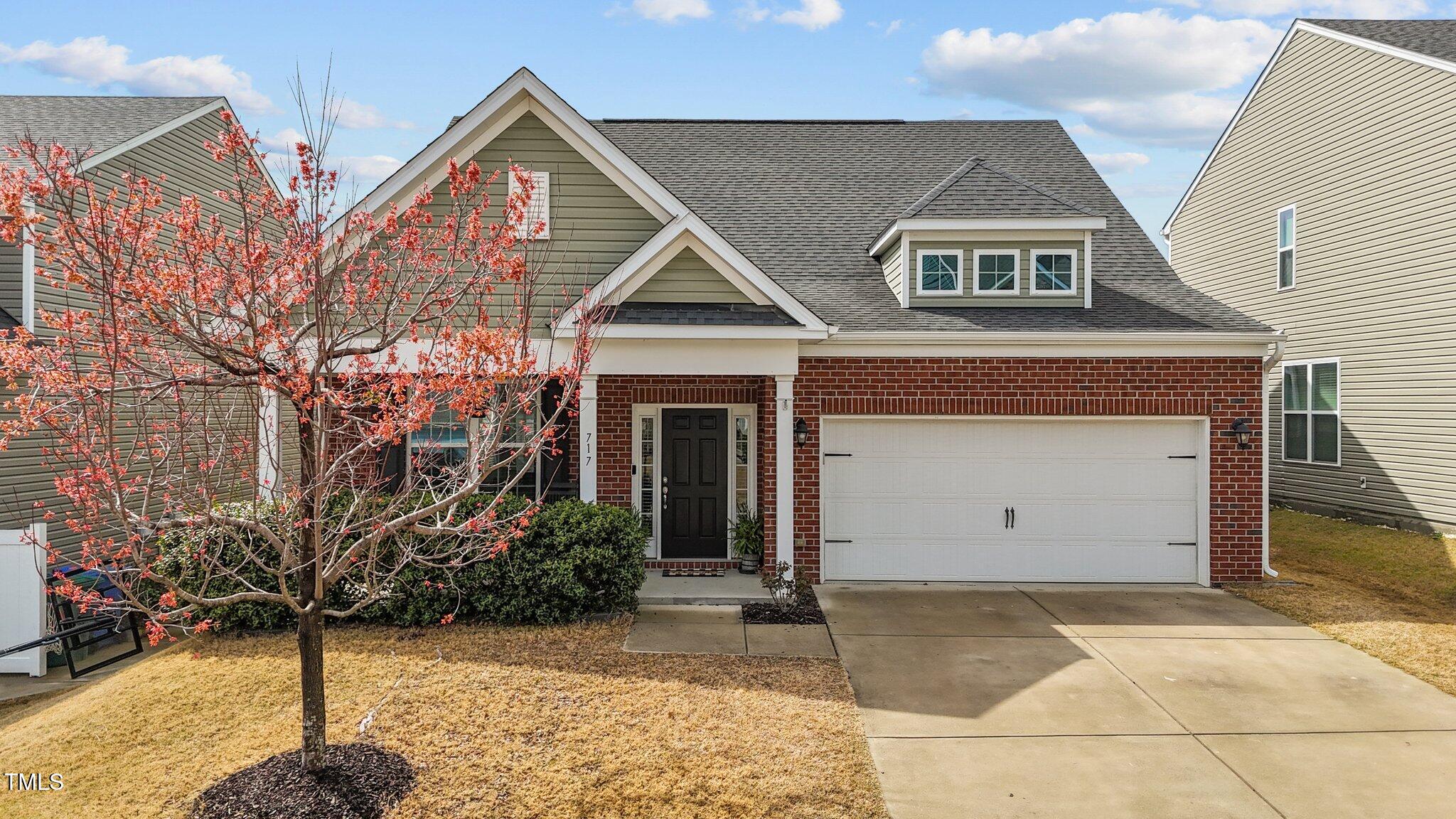 717 Maple Brook Road Property Photo