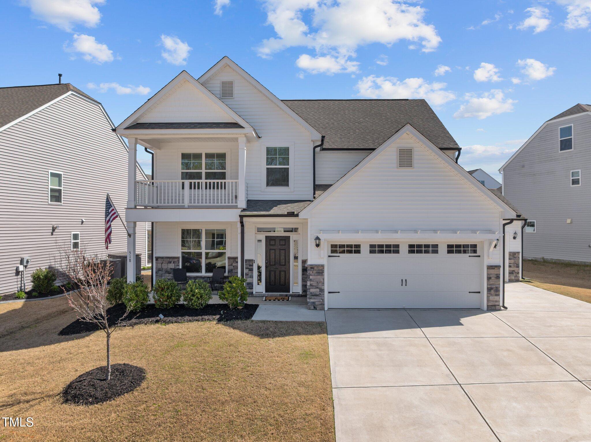 518 Hampton Crest Court Property Photo