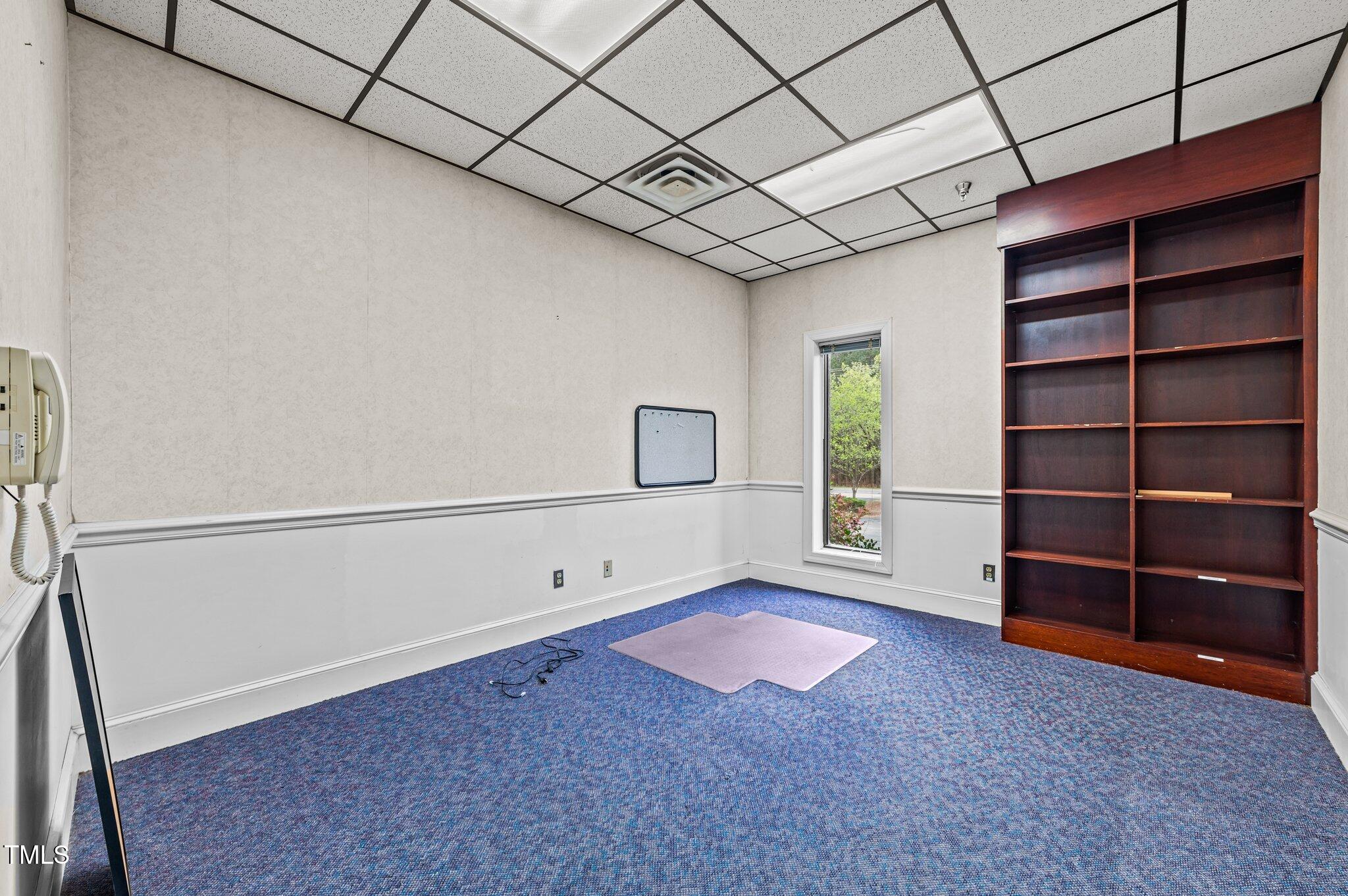 2107 Black Creek Road S Property Photo 17