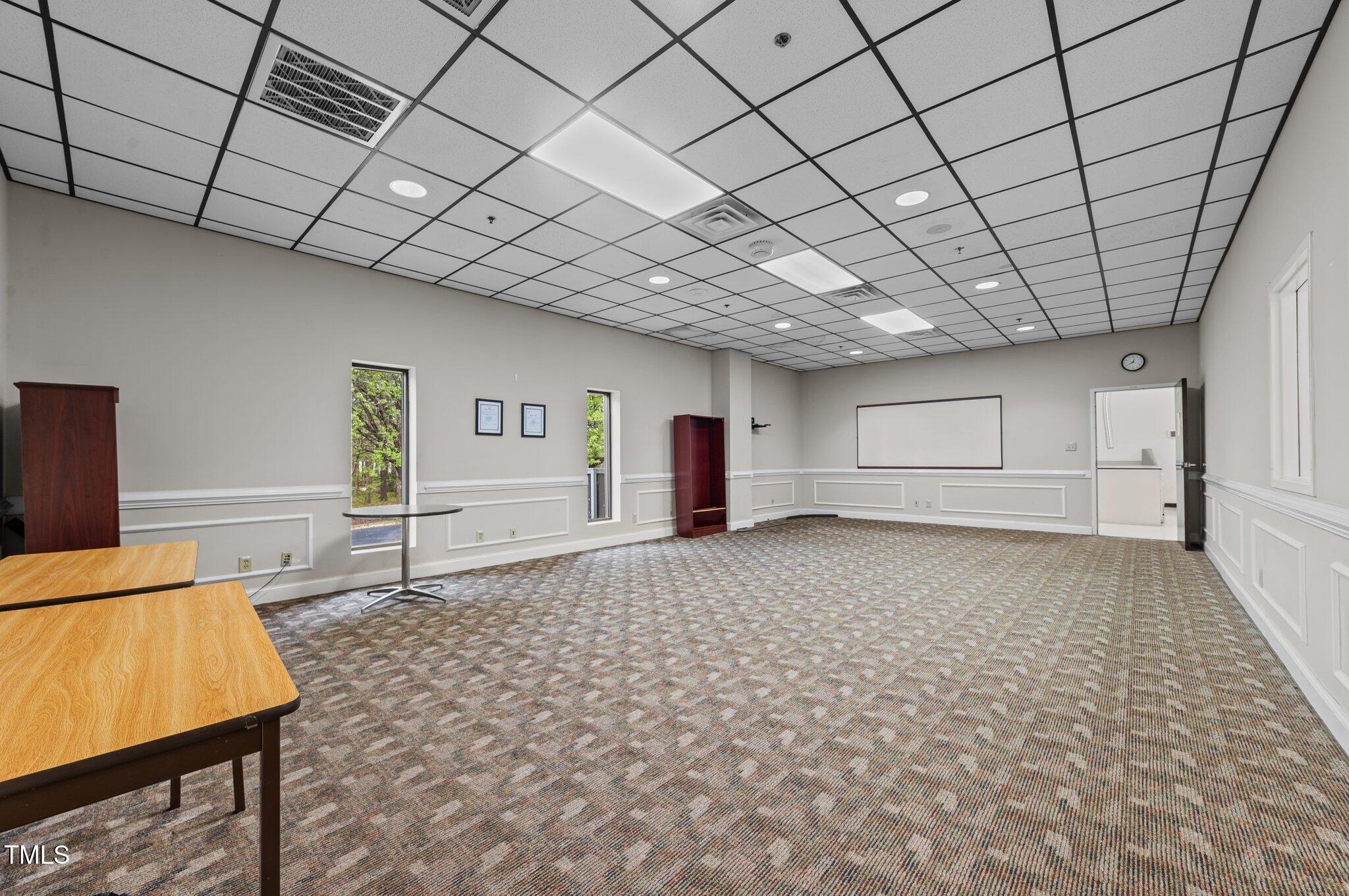 2107 Black Creek Road S Property Photo 25