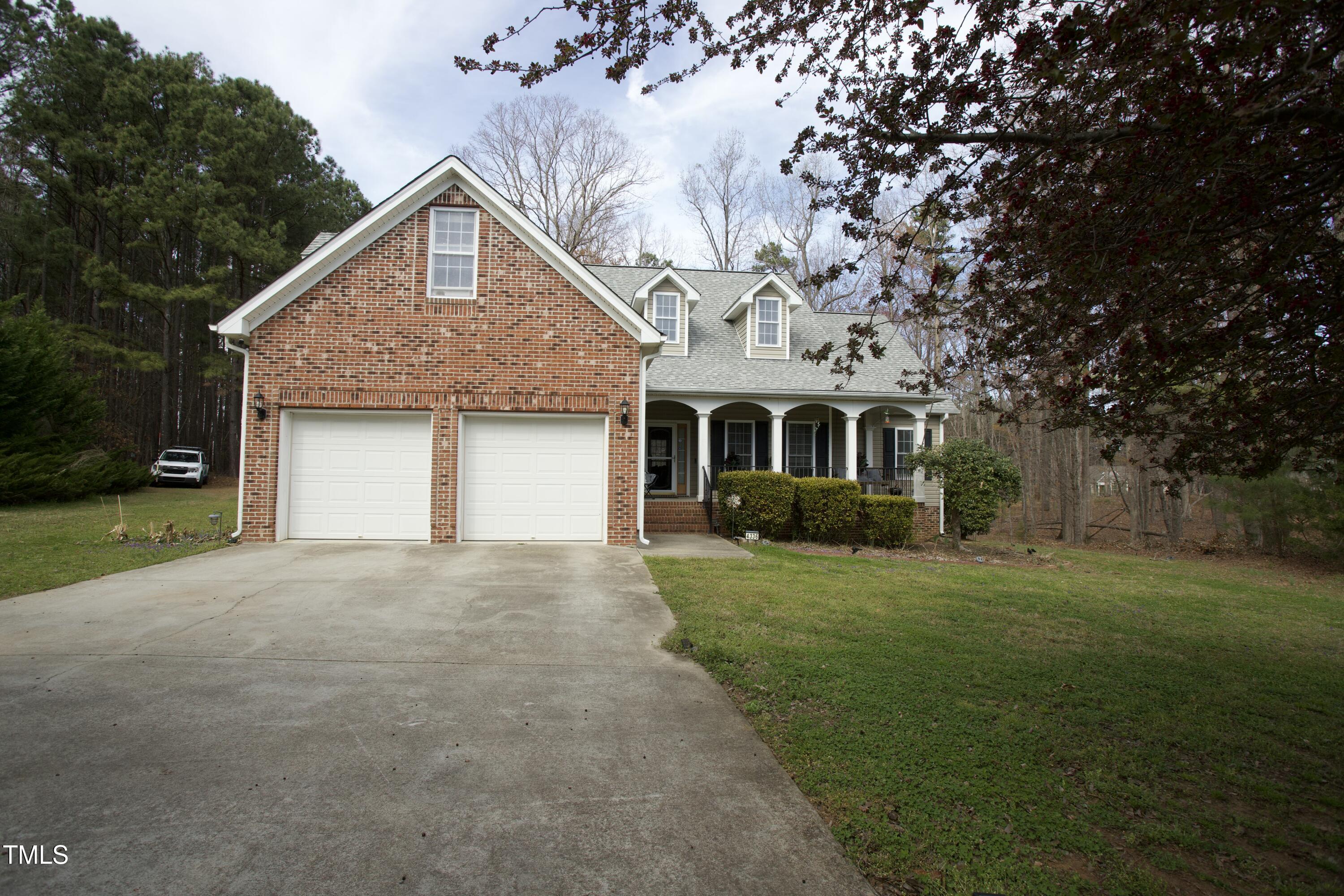Granville- Webb Real Estate Listings Main Image