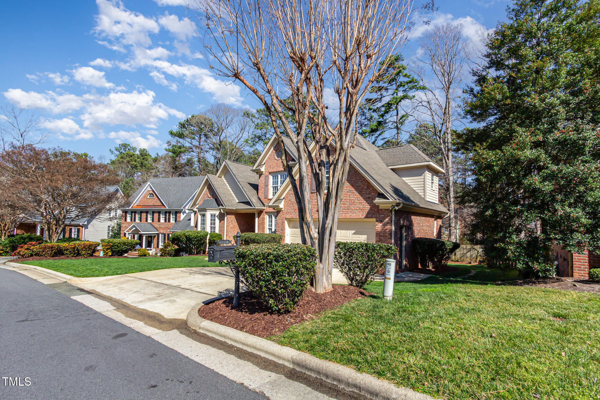 Wake- Sanderson Real Estate Listings Main Image