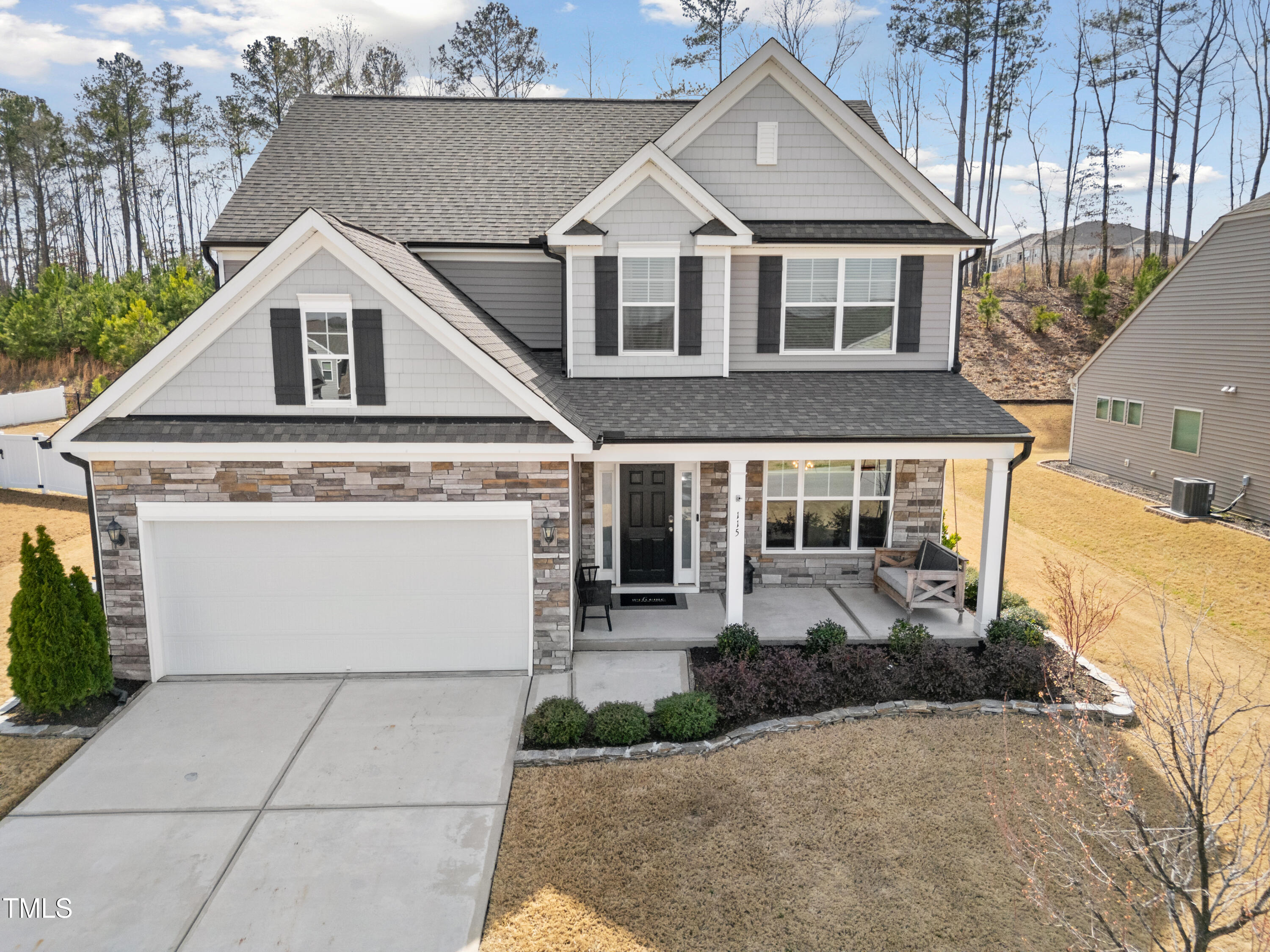 115 Cliffview Drive Property Photo