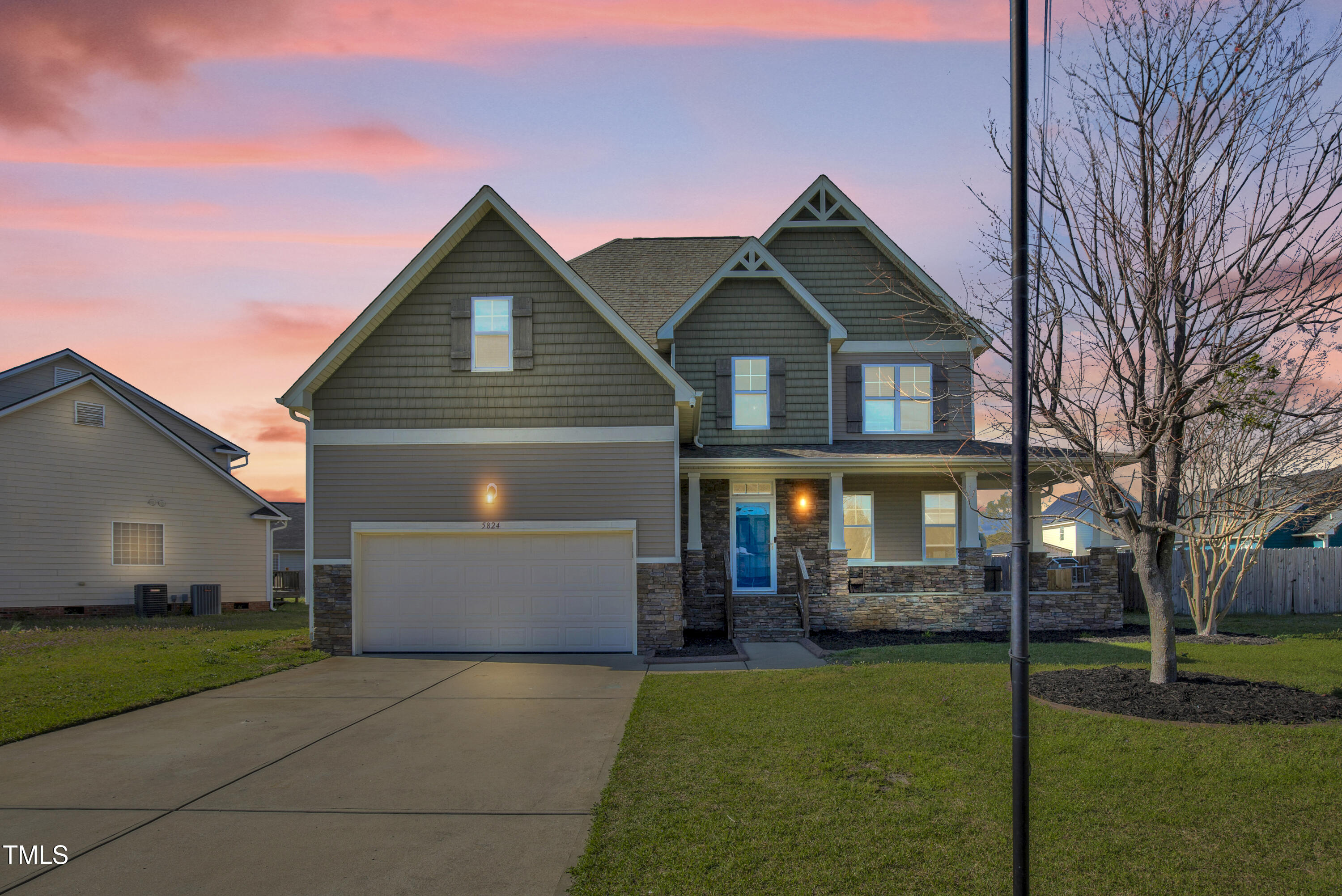 5824 Lady Way Property Photo