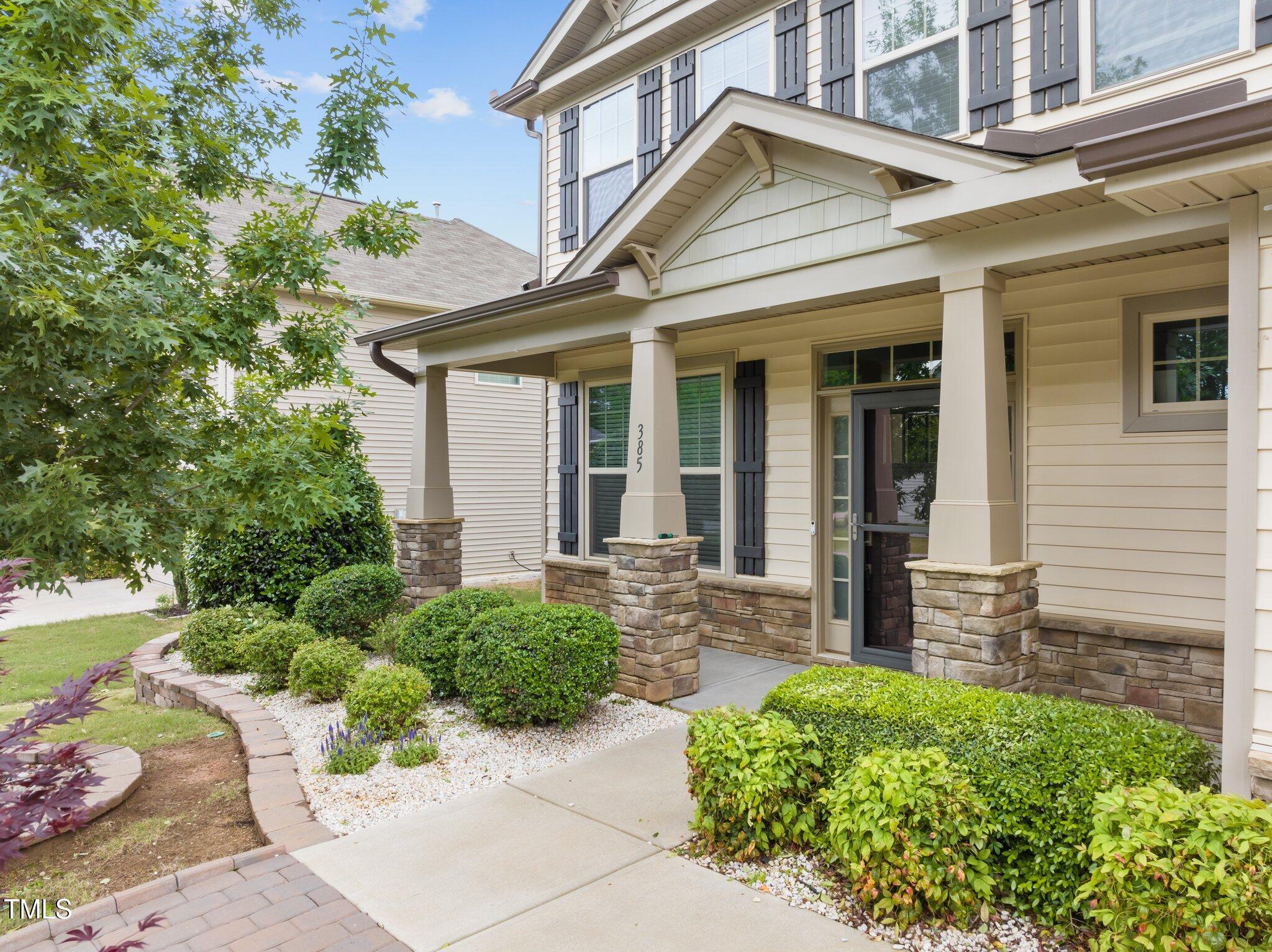 385 Ashberry Lane Property Photo