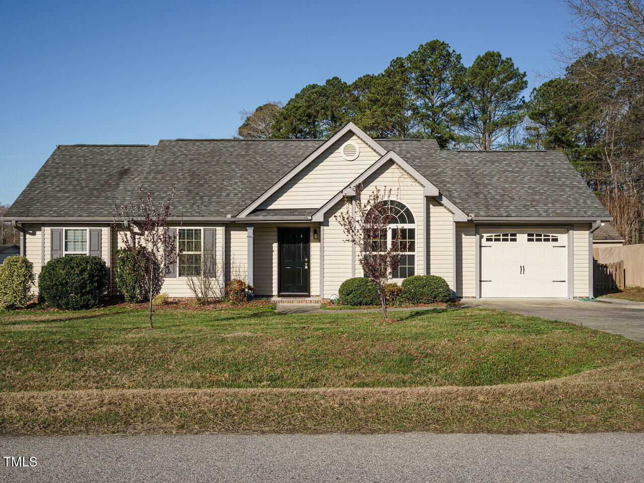 216 Orkney Road Property Photo