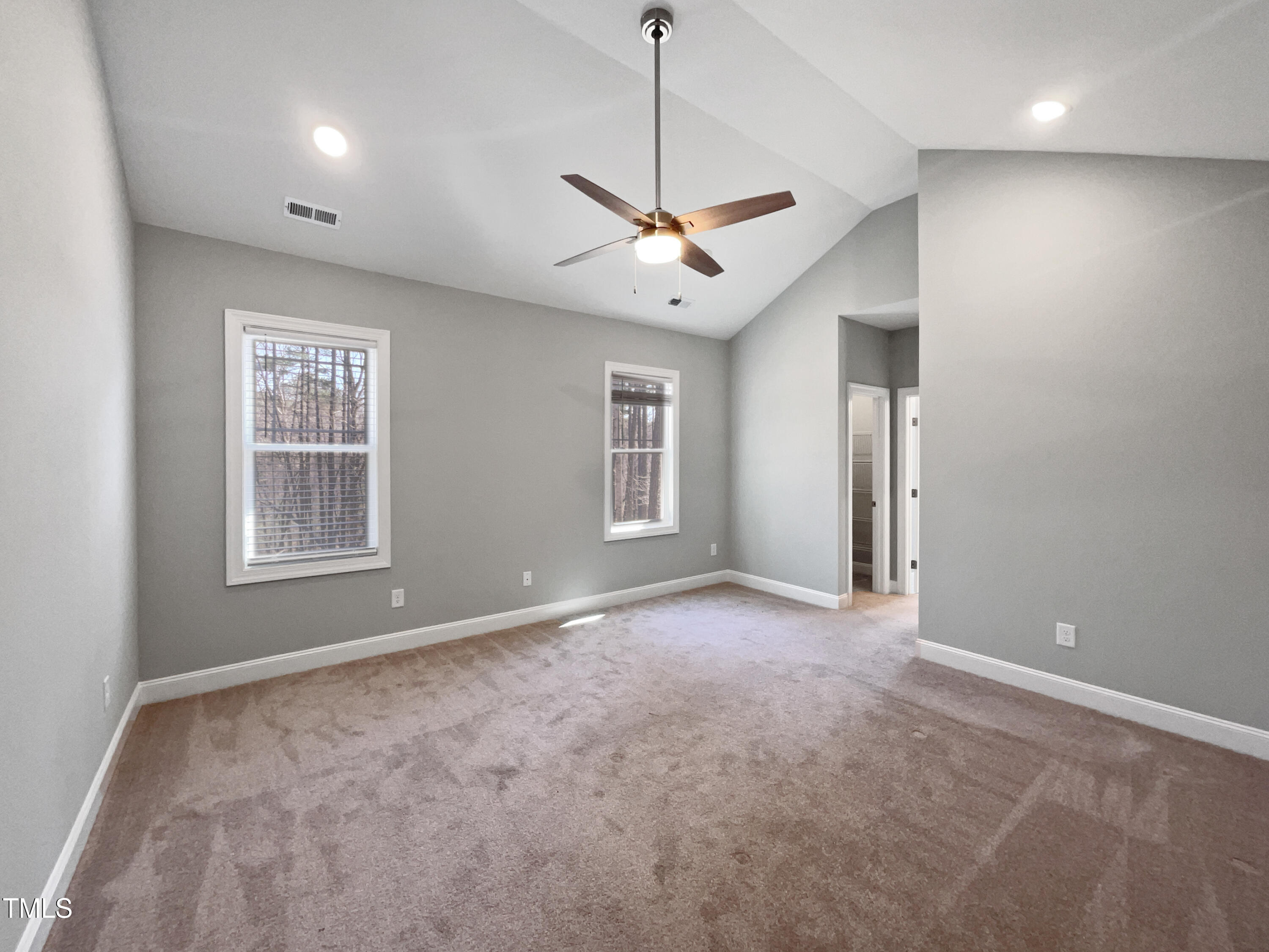 6233 Reagan Lane Property Photo 5