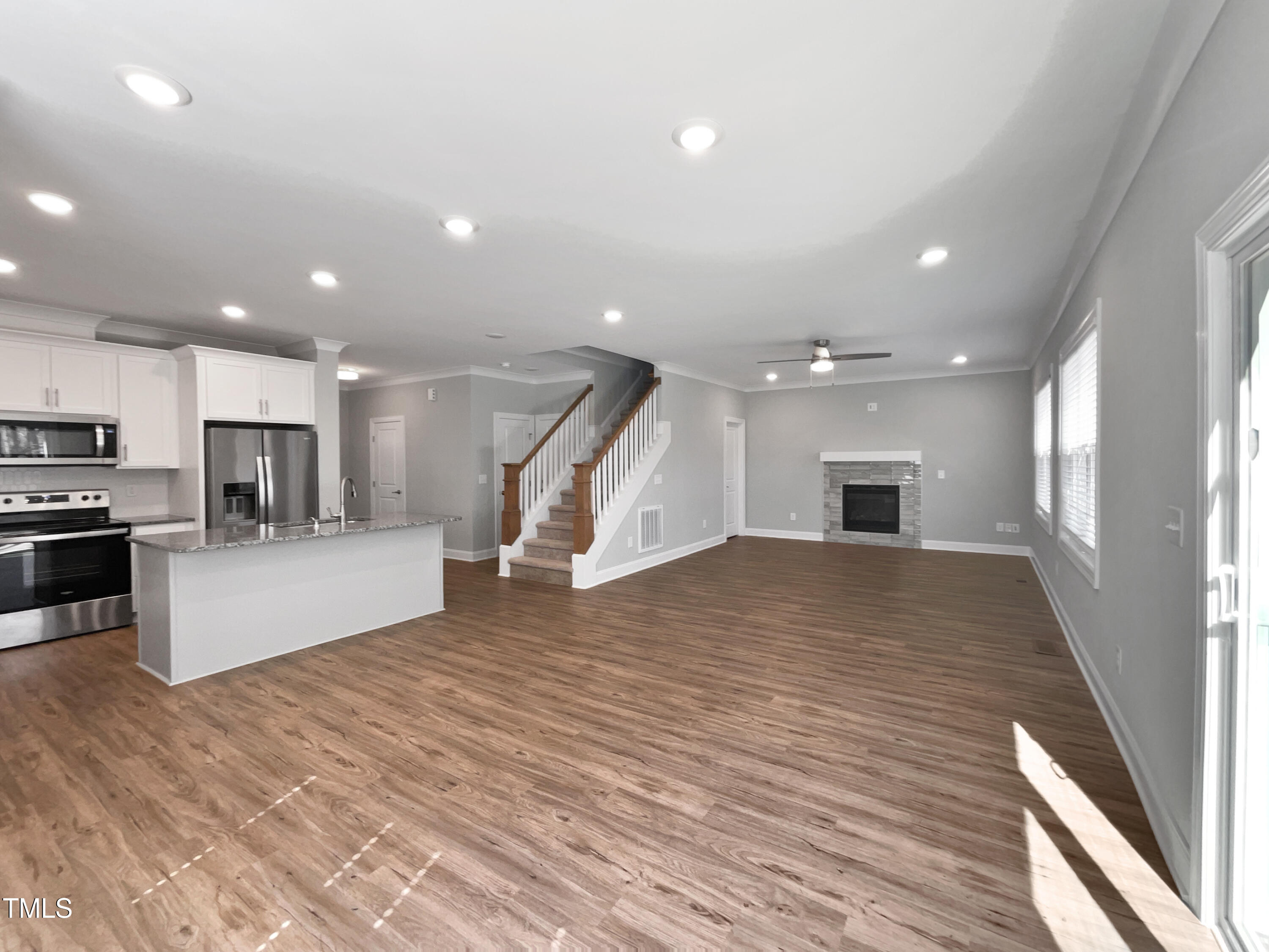6233 Reagan Lane Property Photo 11